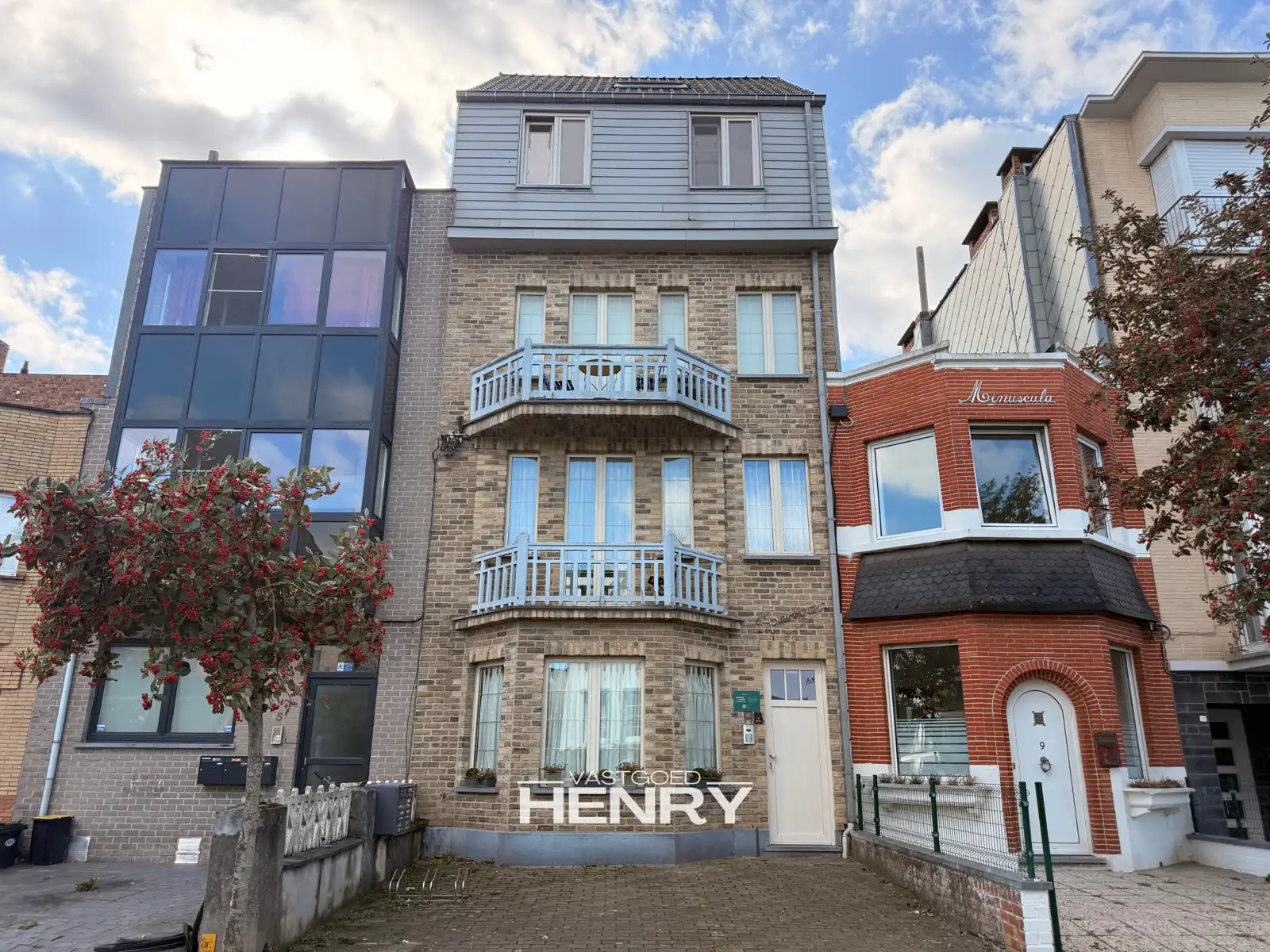 Appartement te koop foto {{pictureIndex}}