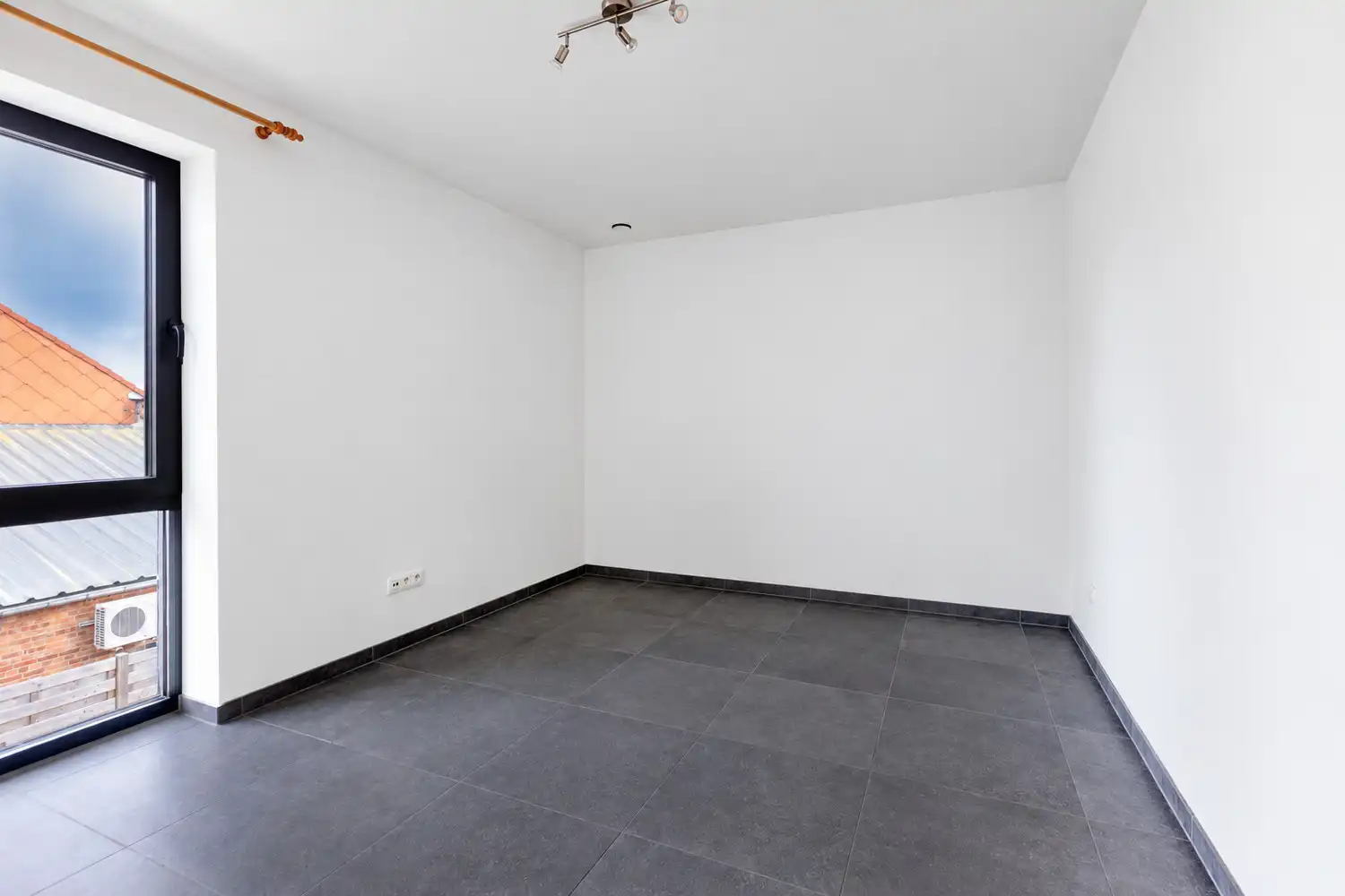 RECENTE, ENERGIEZUINIGE WONING MET 4 SLAAPKAMERS IN SCHERPENHEUVEL! foto 24