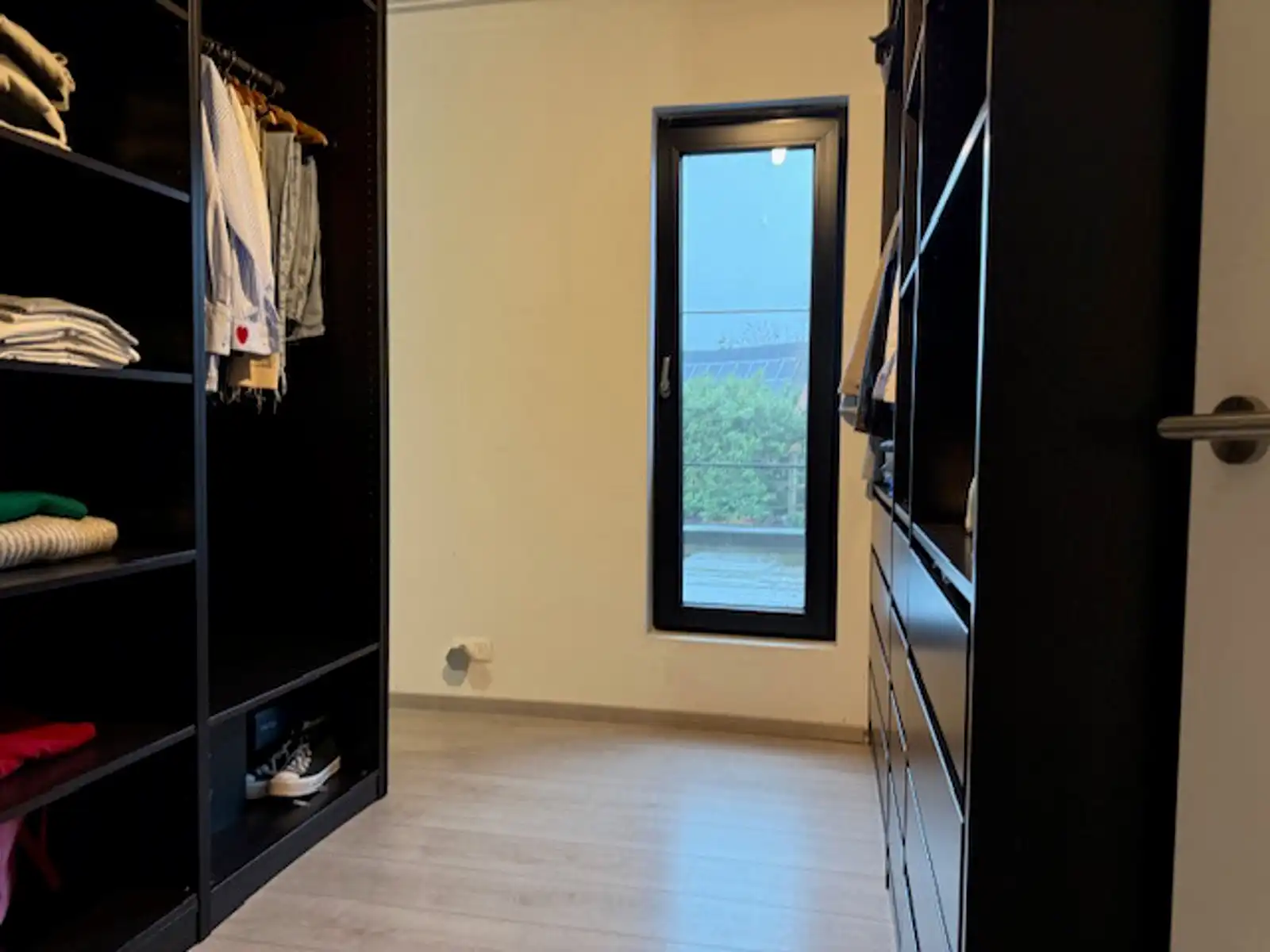 Instapklare energiezuinige woning met 4 slaapkamers! foto 10