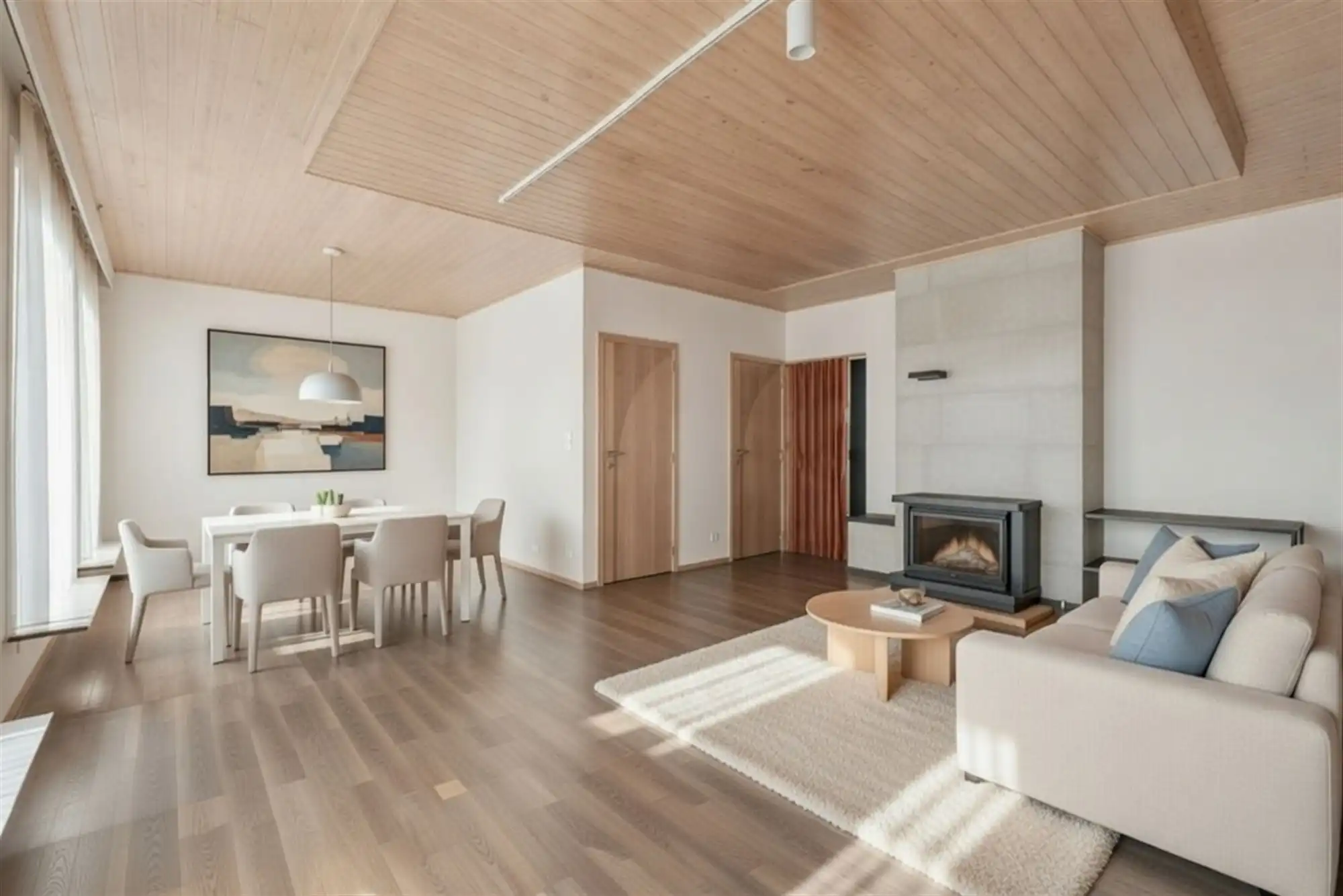 Rustig gelegen bungalow met 3 slaapkamers, garage en tuin foto 3