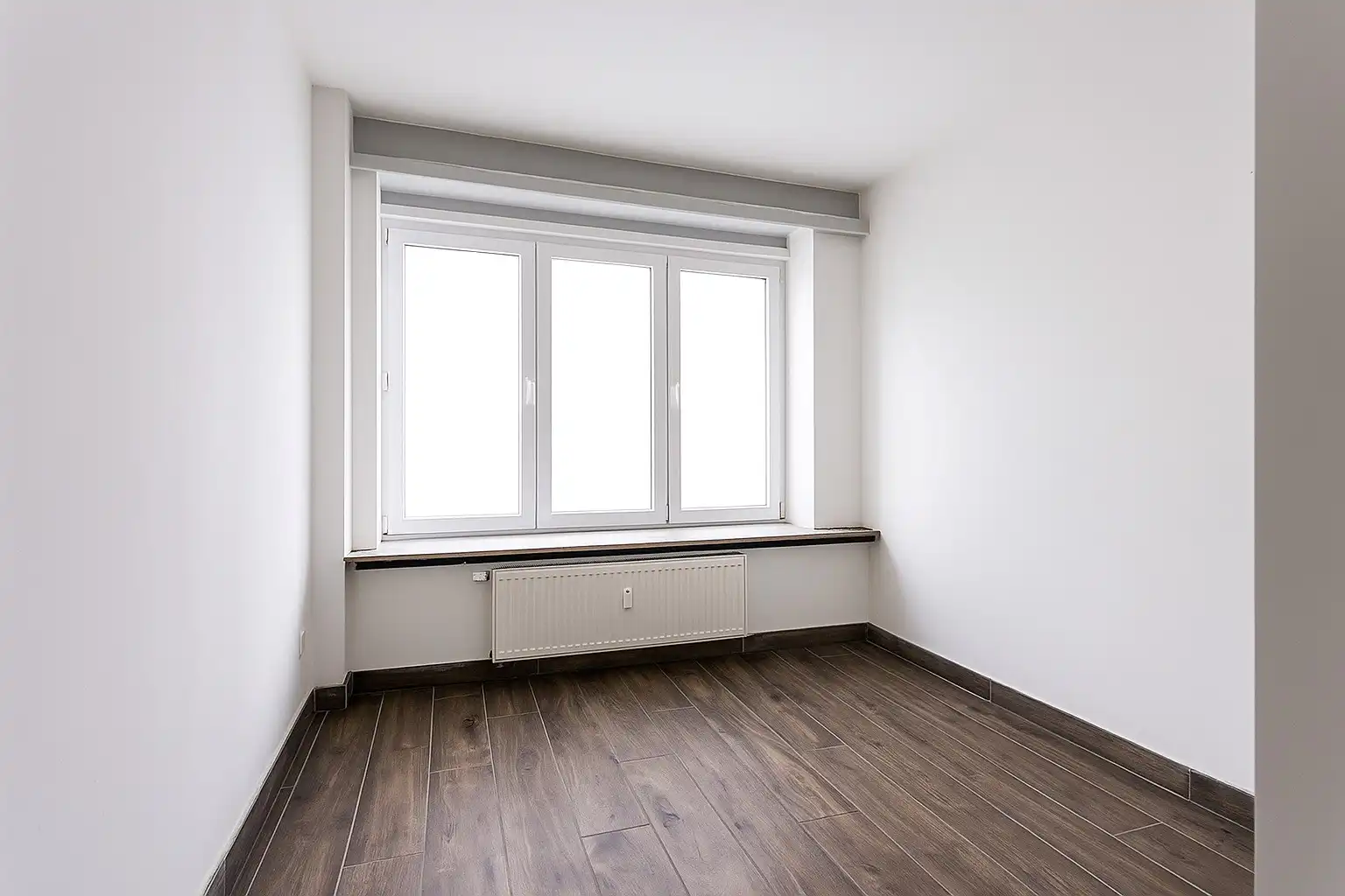 Instapklaar 3-slaapkamer appartement met terras! foto 7