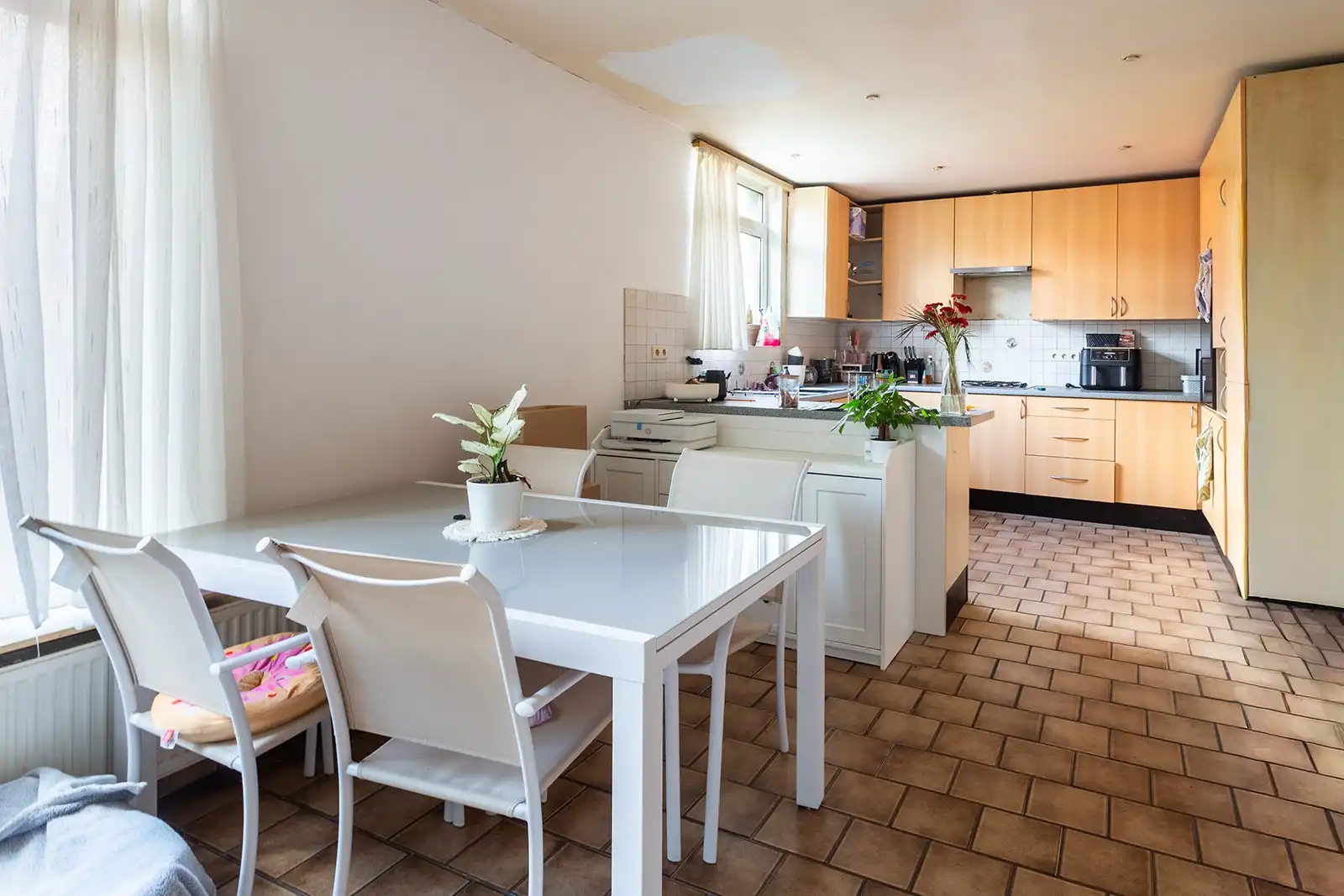 Ruim te renoveren duplex-appartement met 3 slpk en tuin foto 3
