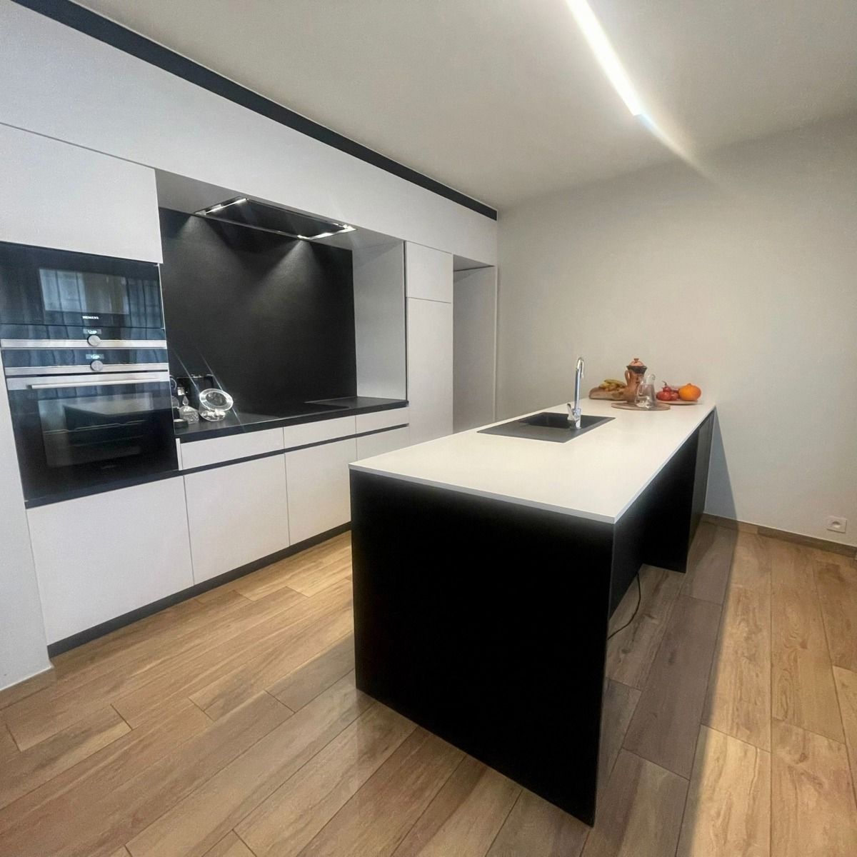 Luxe appartement (206m2) met 4 slaapkamers foto 14