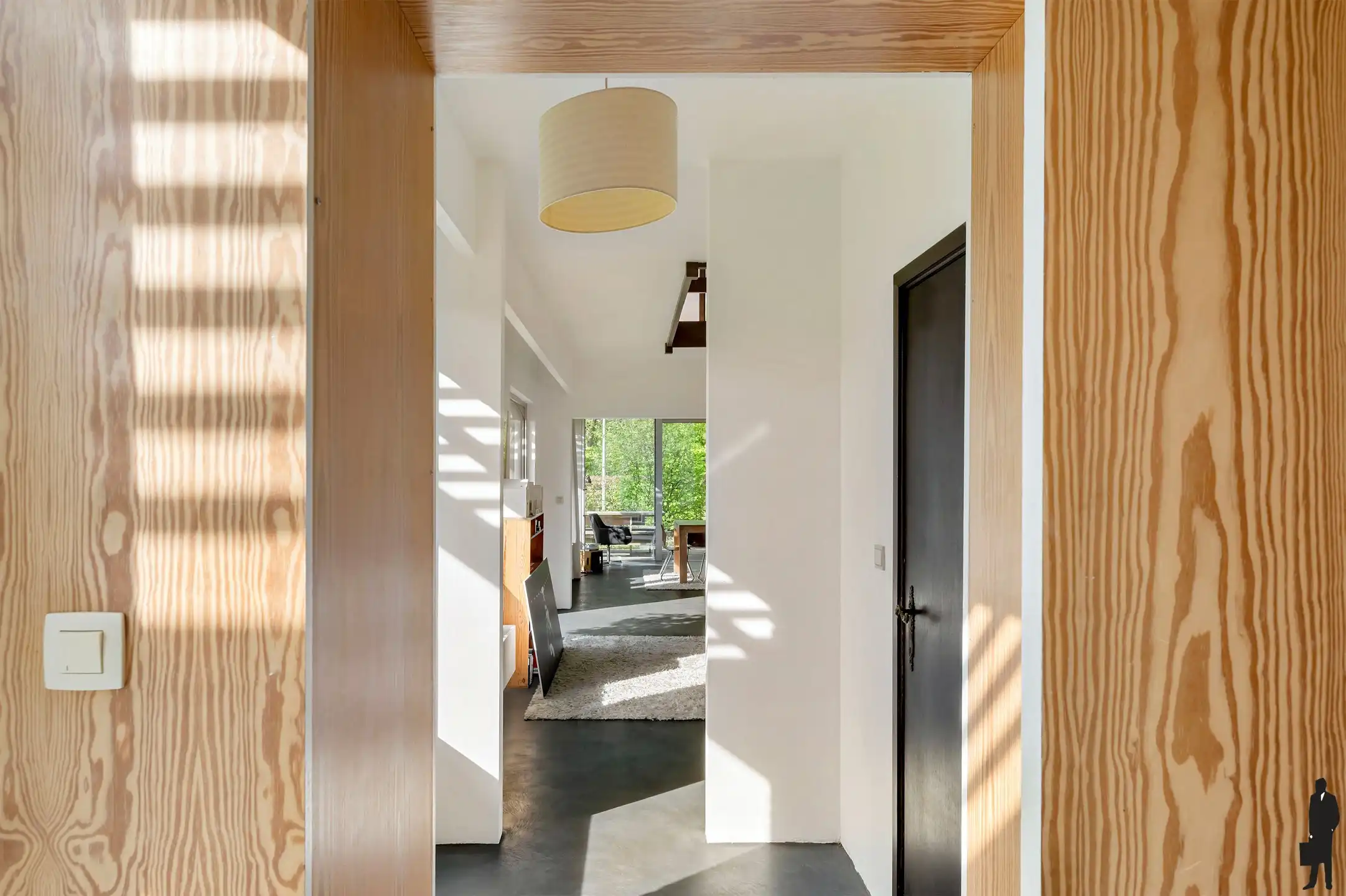 Ruime woning met zorgwoning foto 3