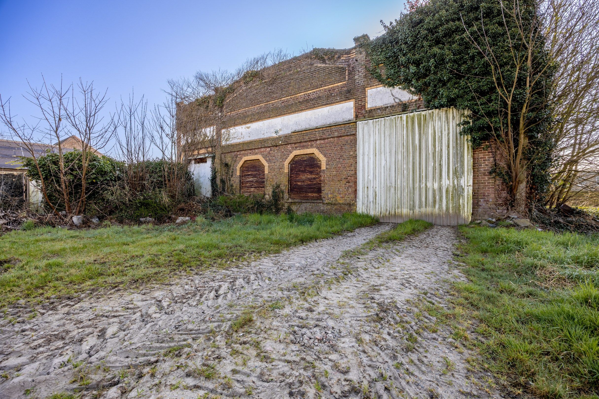 PROJECTGROND OP 1368 M² foto 4