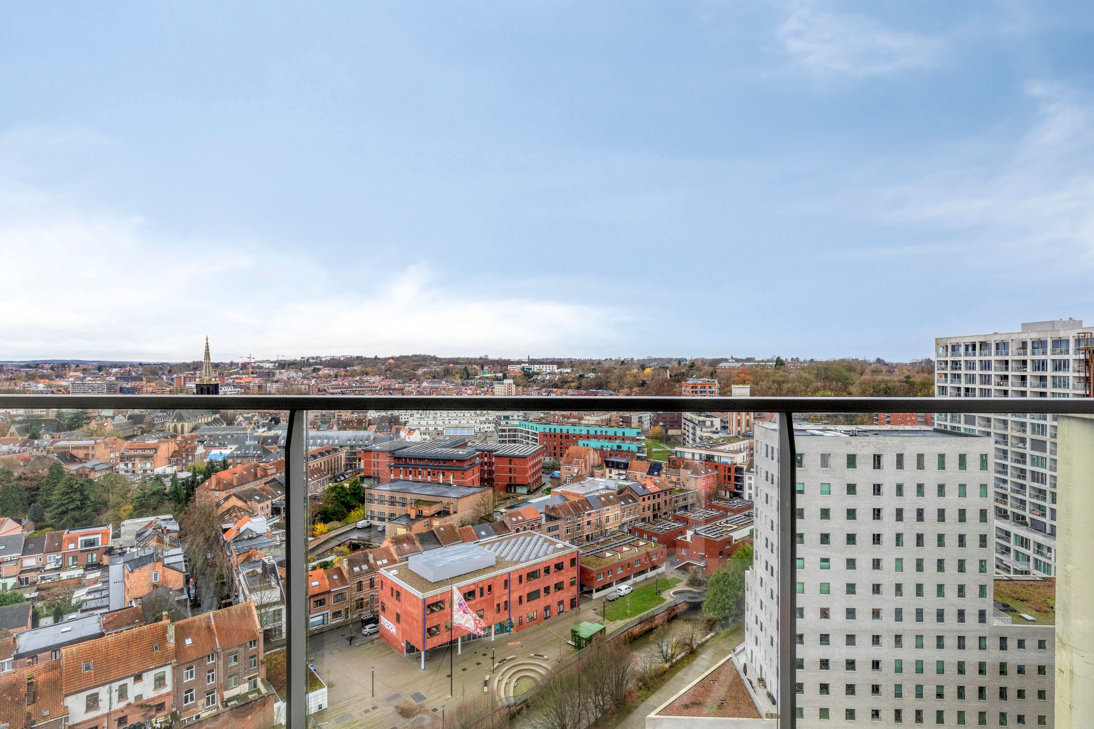 Unieke business-penthouse met fantastisch uitzicht in Leuven foto 15