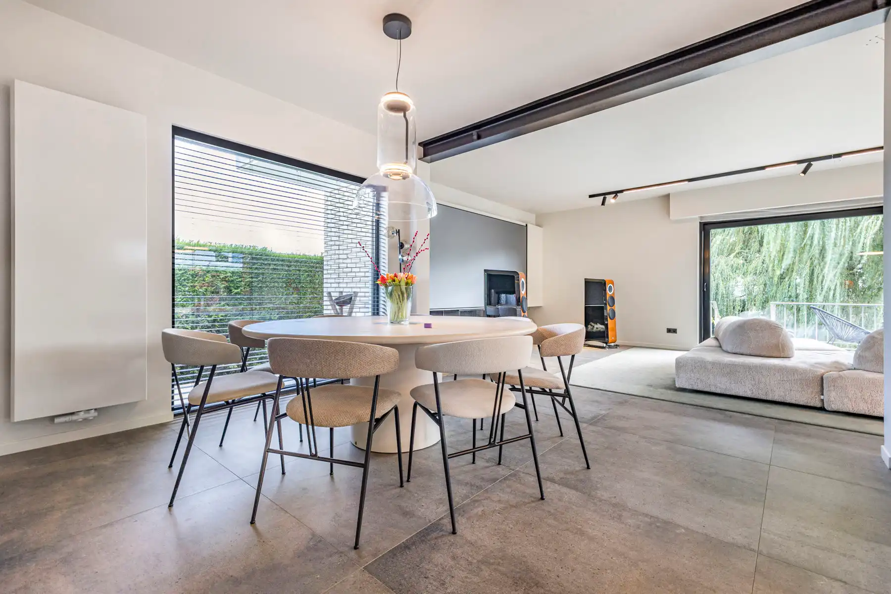 Uitzonderlijke eigendom met 4 slaapkamers en 3 badkamers foto 6