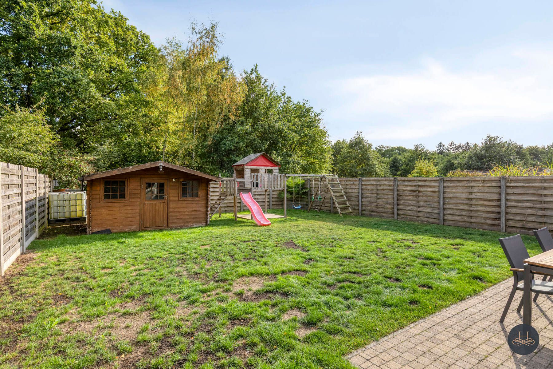 Gezellige halfopen bebouwing met 3 slaapkamers en leuke tuin foto 24