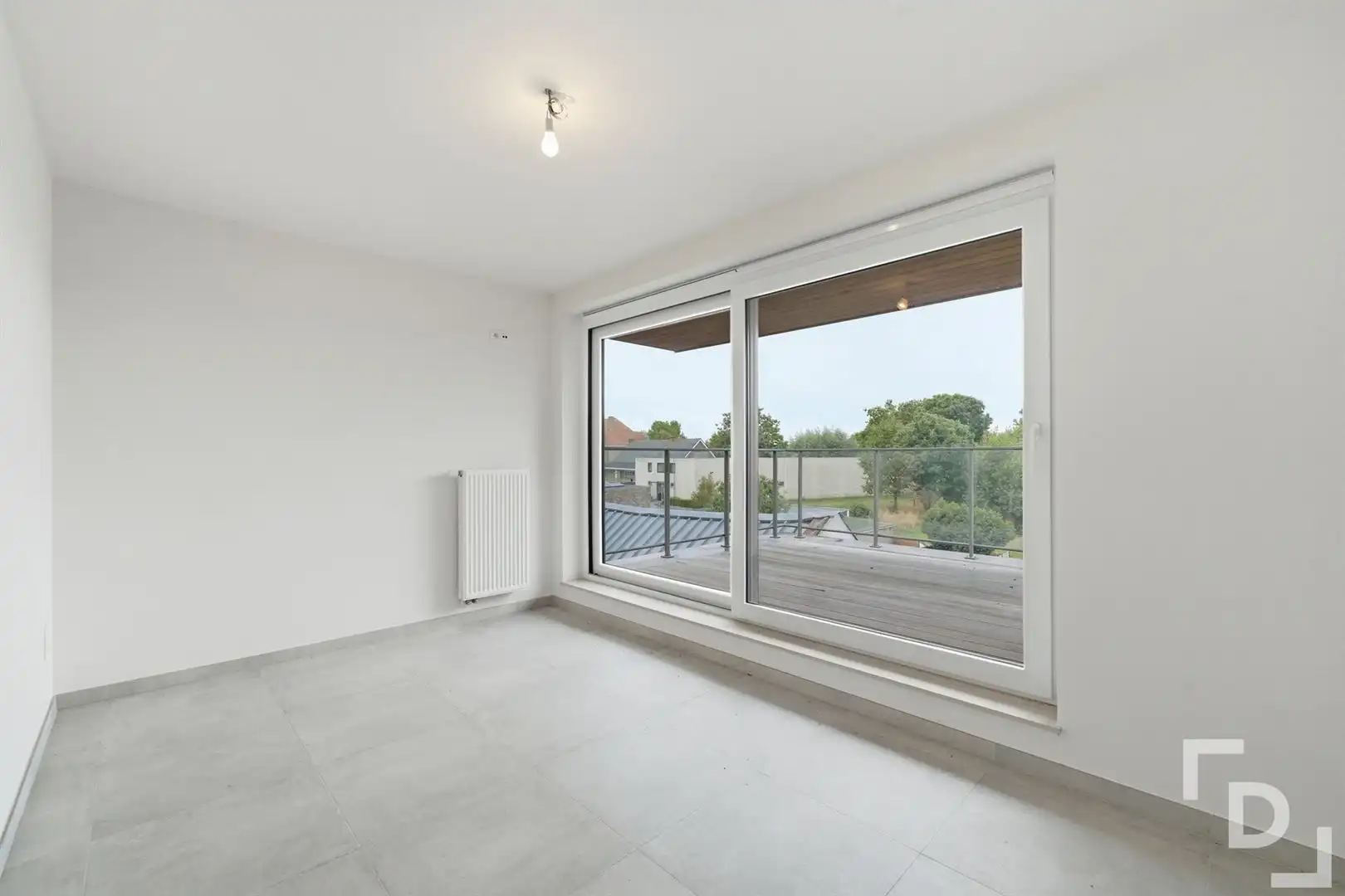 Nieuwbouwappartement met 2 terrassen en garage te koop in het hart van Proven. foto 15