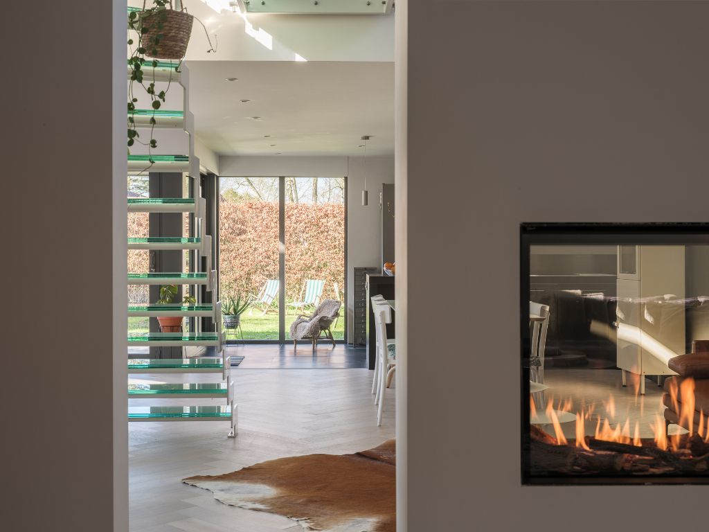 Ruime en energiezuinige woning (A-score) met de mogelijkheid tot combinatie woon/werk op een zeer gegeerde locatie te Sint-Martens-Latem. foto 7