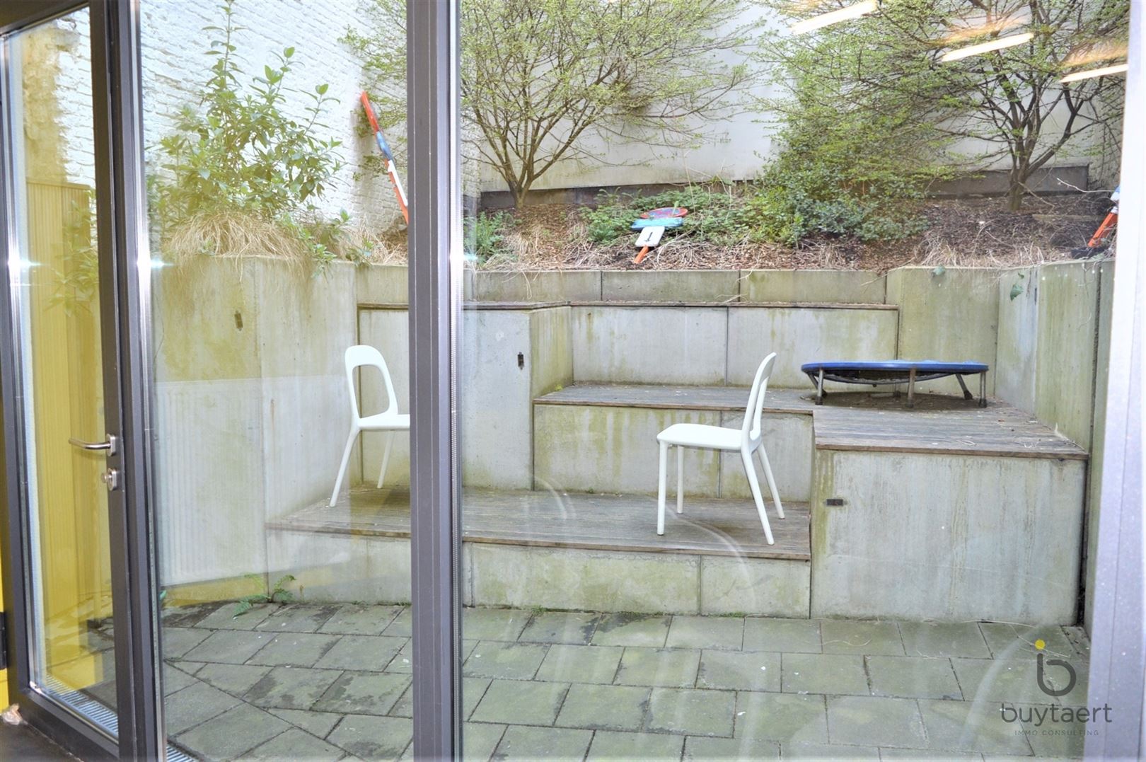 Gelijkvloers gemeubeld KOT te koop nabij de Universiteiten te Antwerpen! foto 5