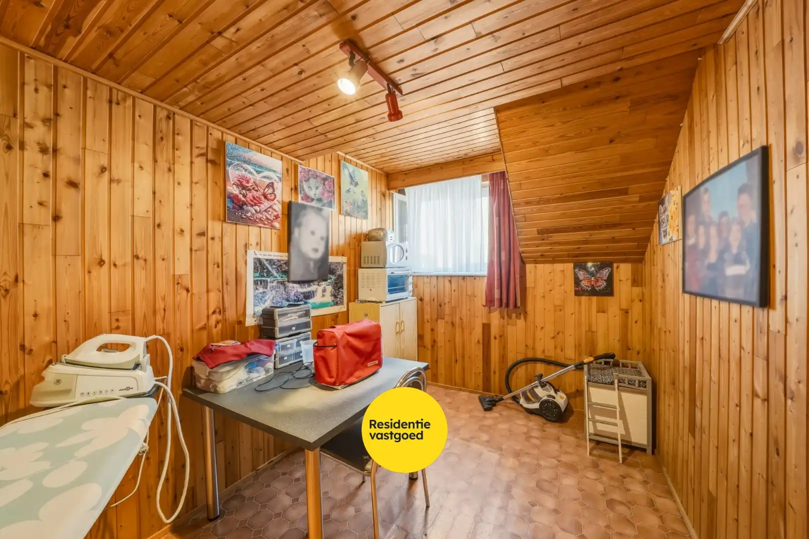 Op te frissen hoekwoning met garage in Bredene foto 22