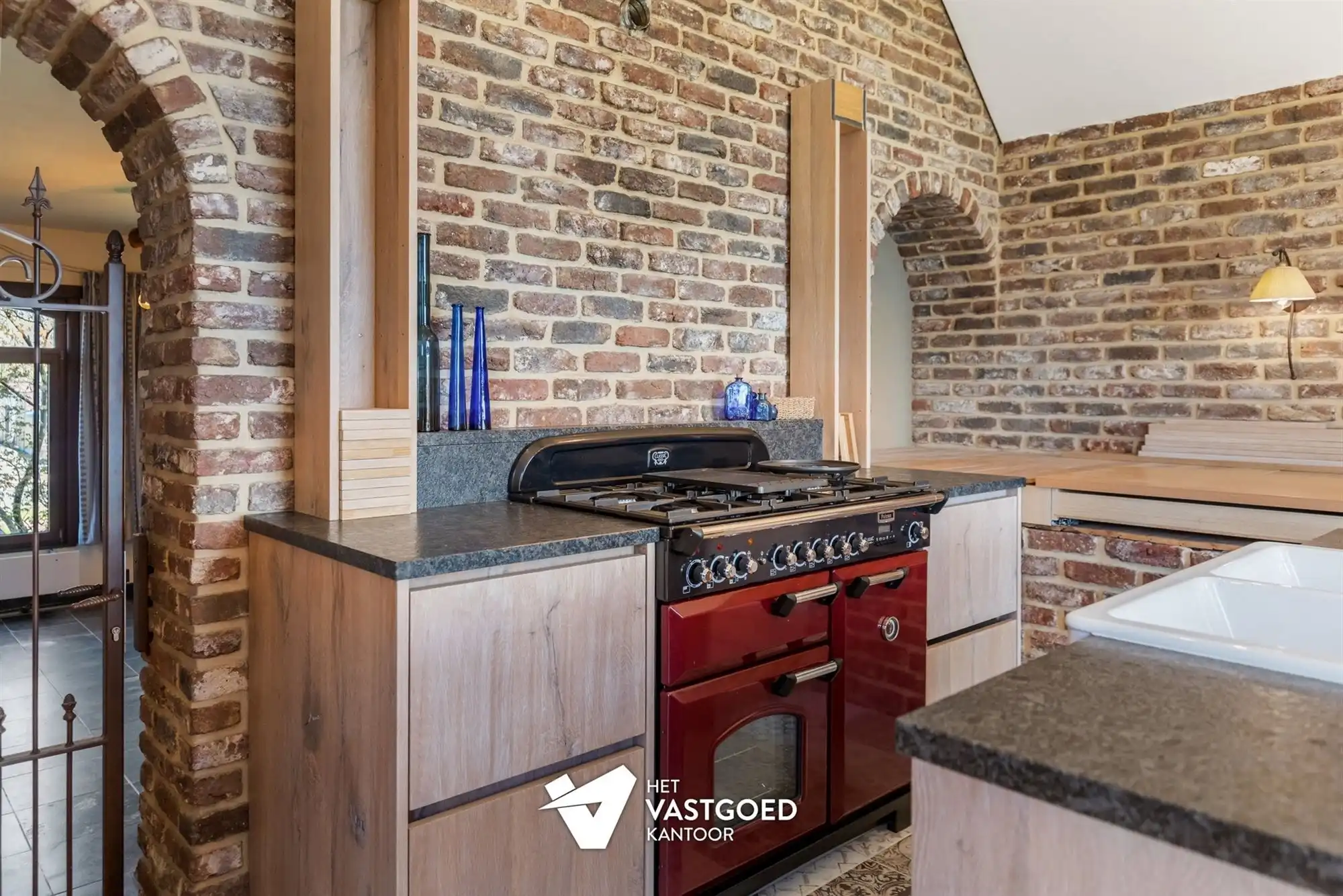 ZEER RUIME WONING MET TAL VAN MOGELIJKHEDEN OP BREED PERCEEL VAN 15 ARE TE KOERSEL foto 16