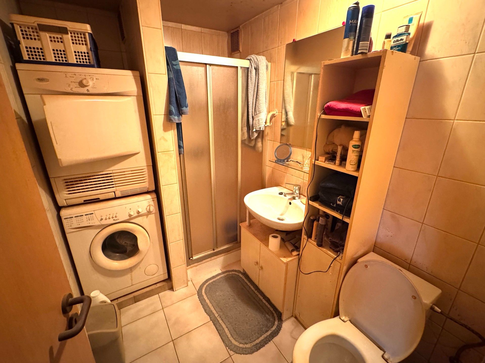 Te renoveren duplexappartement te koop te Bredene. foto 8