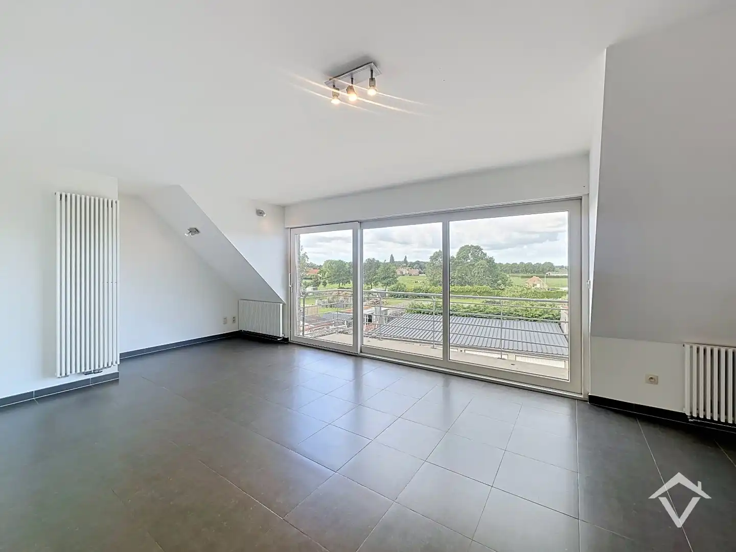 Geïnstalleerd en lichtrijk appartement met twee slaapkamers te Zevekote, Gistel foto 5