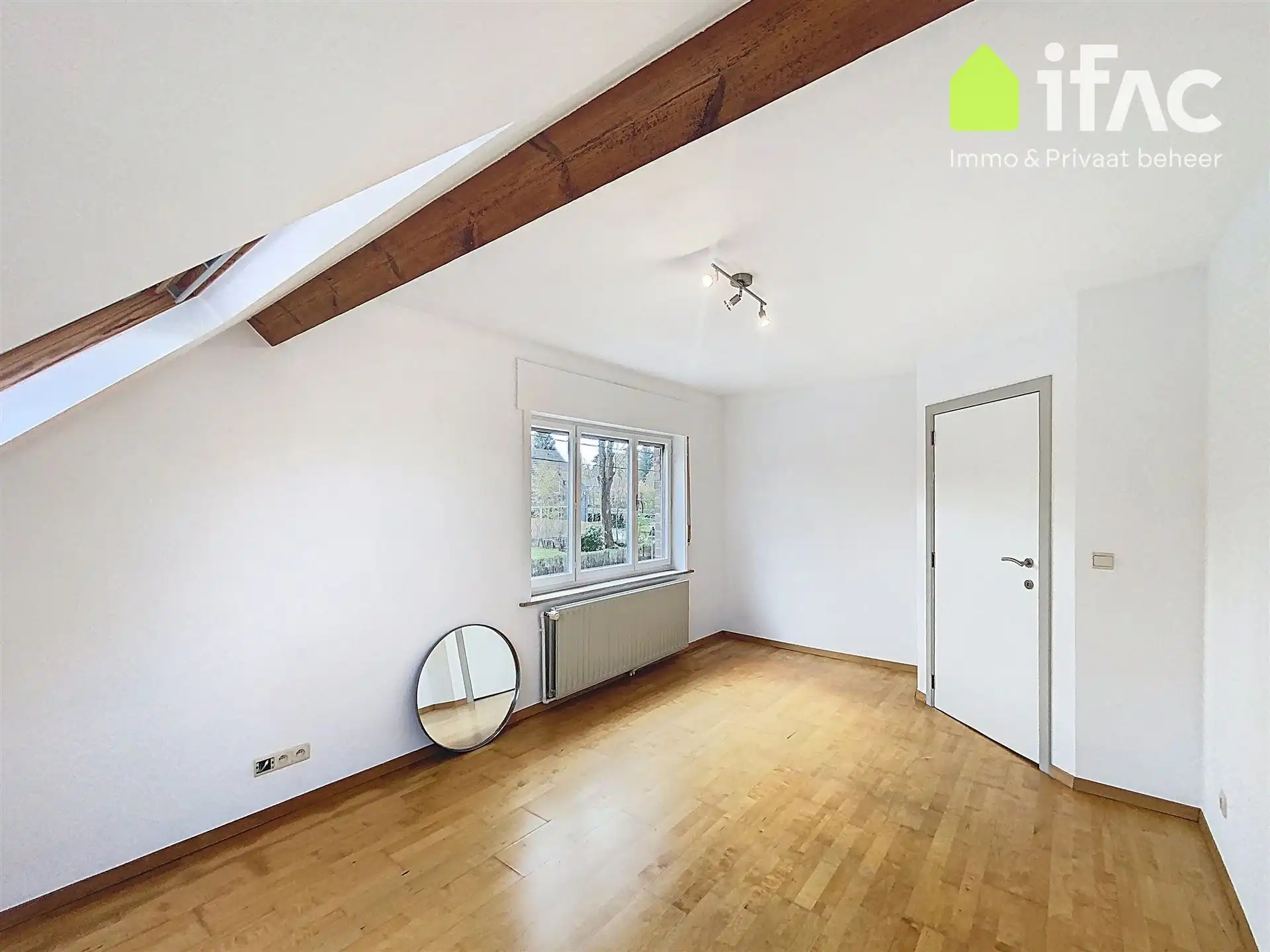 Woning met grote tuin dichtbij het Zoniënwoud foto 14