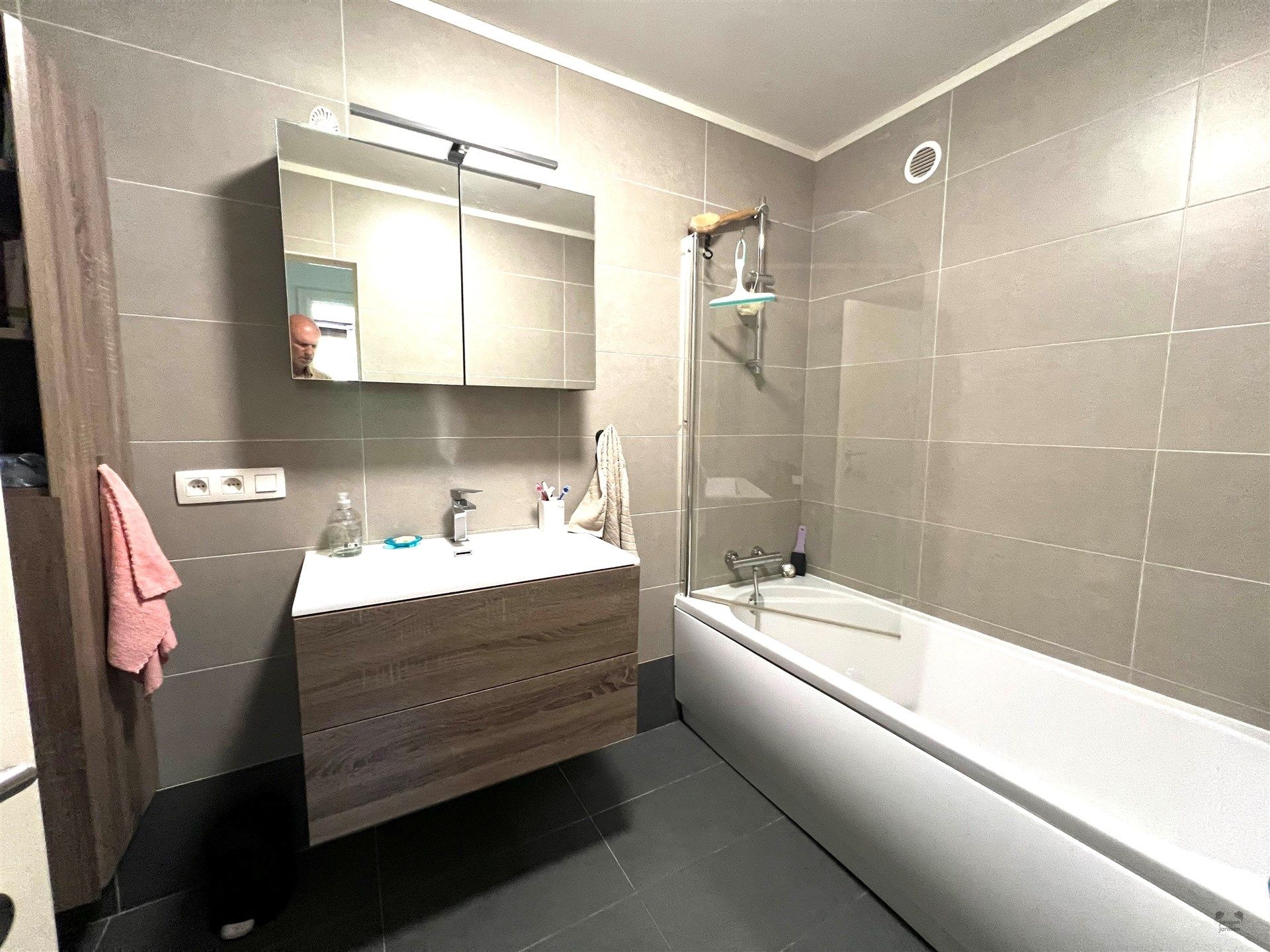 Gezellige 3-Slaapkamer appartement op de rand van Oostende foto 20