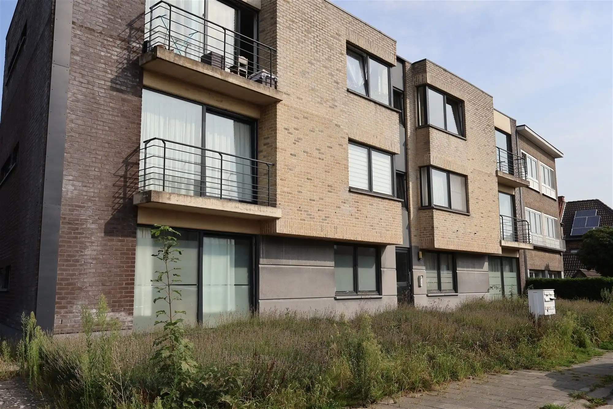 Modern 2 slpk met leuke tuin foto 8