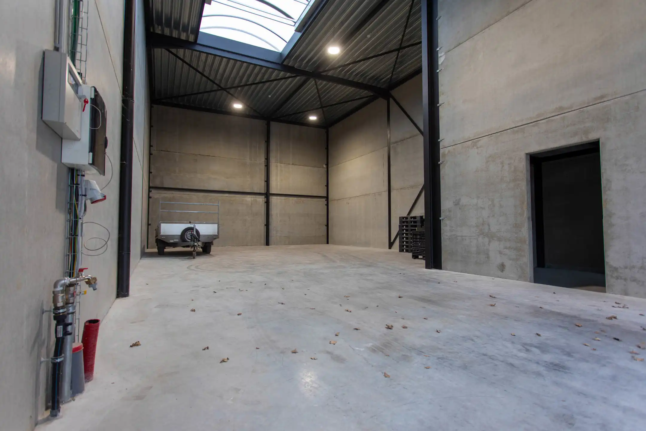 Instapklare KMO-unit te huur te Essen foto 3