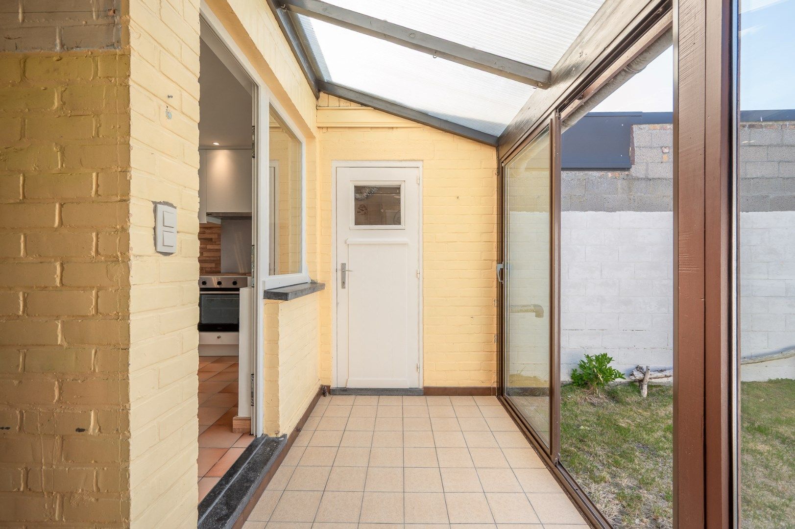 Charmante stadswoning met zonnige tuin in hartje Brugge! foto 7