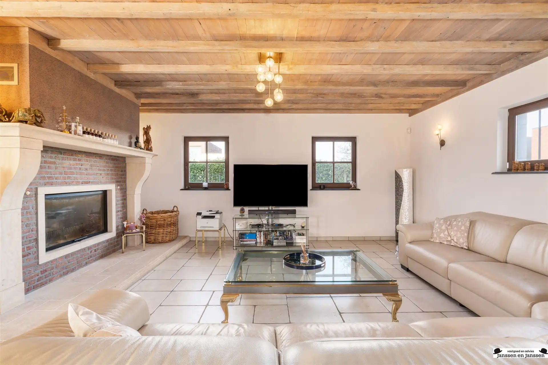 Exclusieve villa op een perceel van ca. 2000 m² in Loenhout foto 6