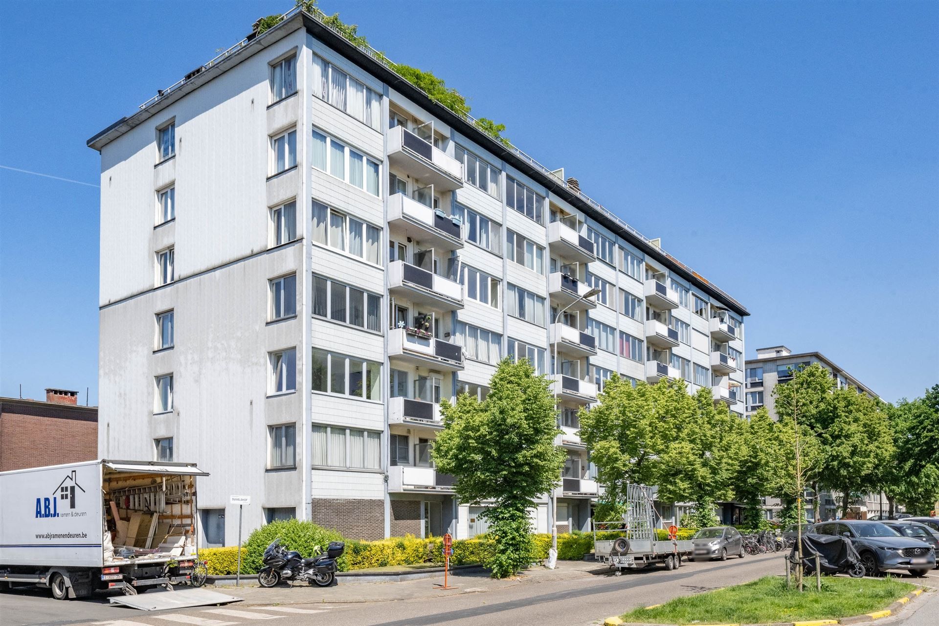 Appartement foto {{pictureIndex}}