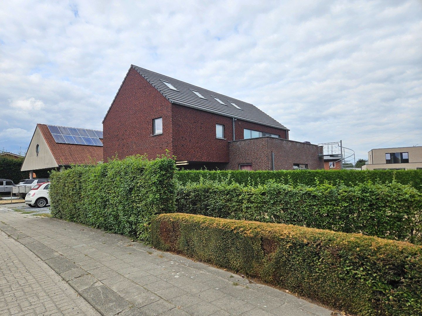 Tof dakappartement met 1 slaapkamer in rustig gebouw ! foto {{pictureIndex}}