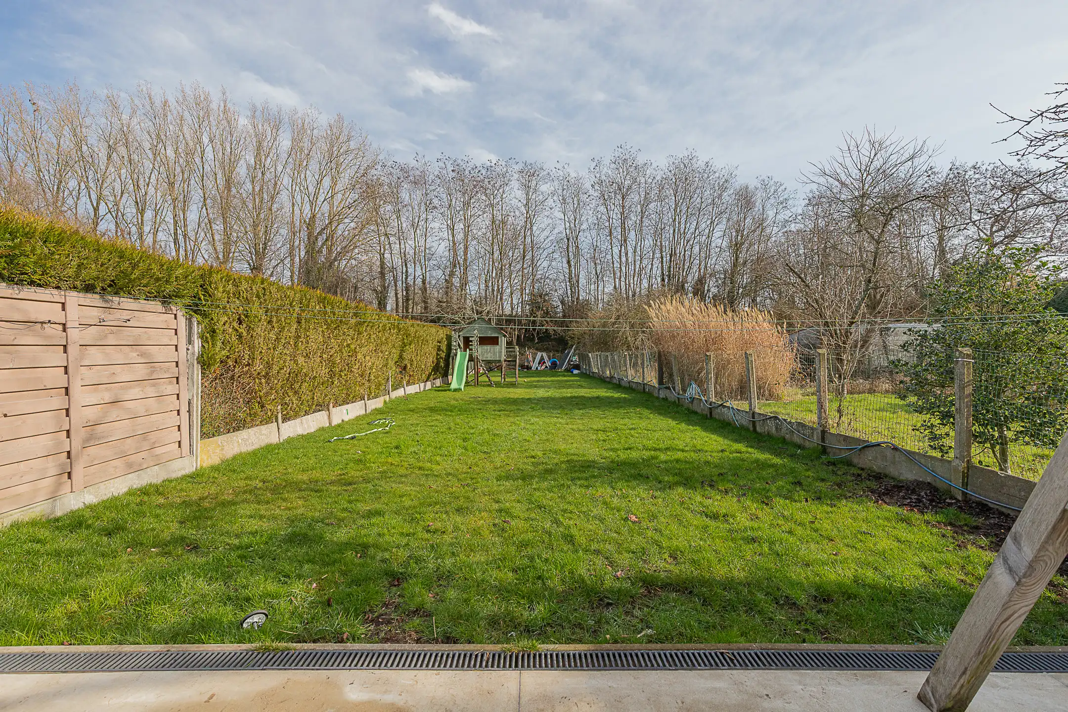 HERZELE- Recent gerenoveerde woning op centrale locatie  foto 27