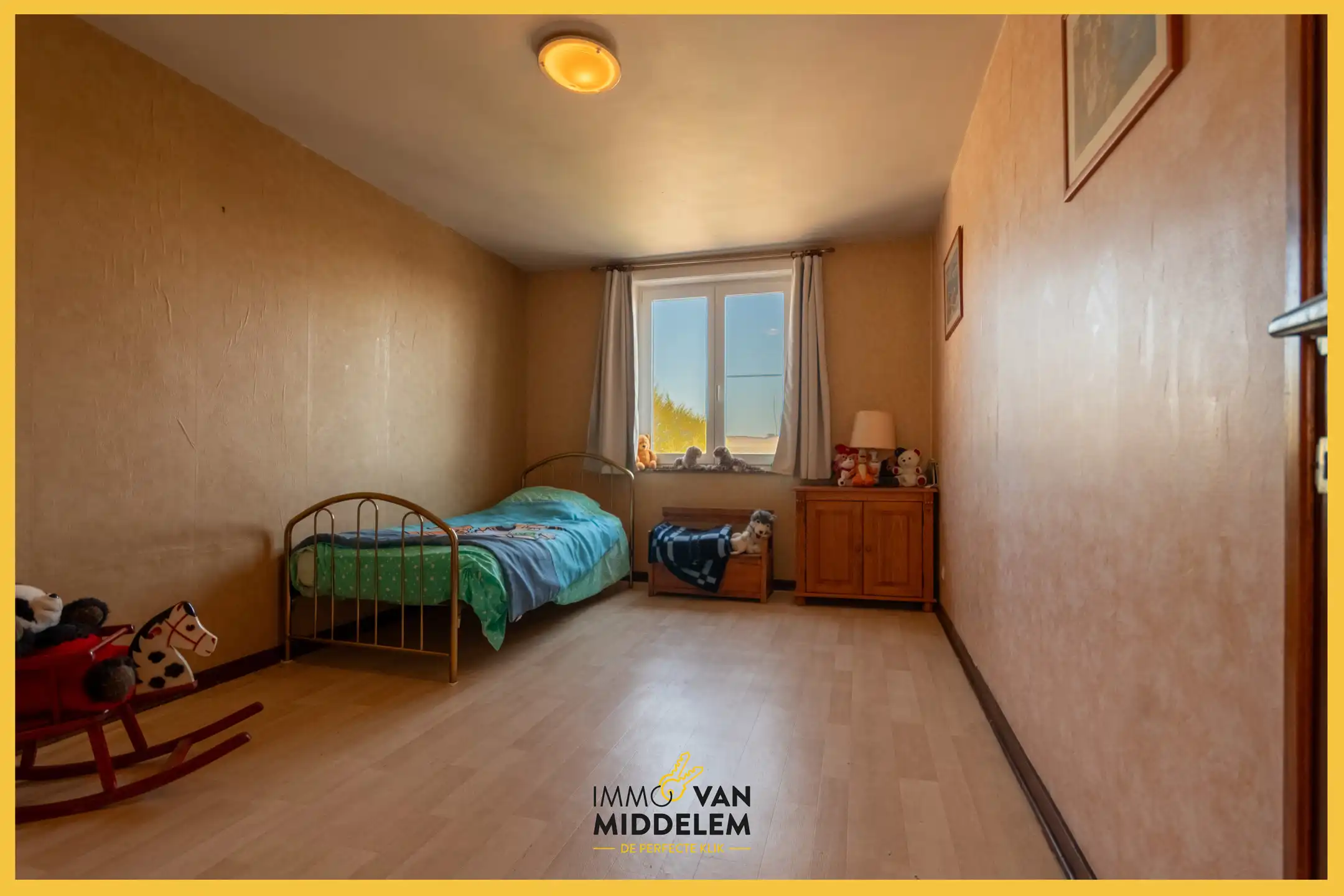 WONING MET 3 KAMERS EN INRICHTBARE ZOLDER foto 14