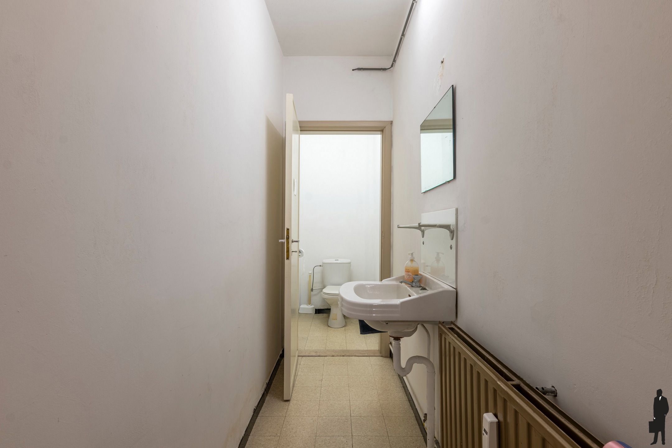 Gelijkvloers handelspand met een oppervlakte van ca. 180m² foto 14