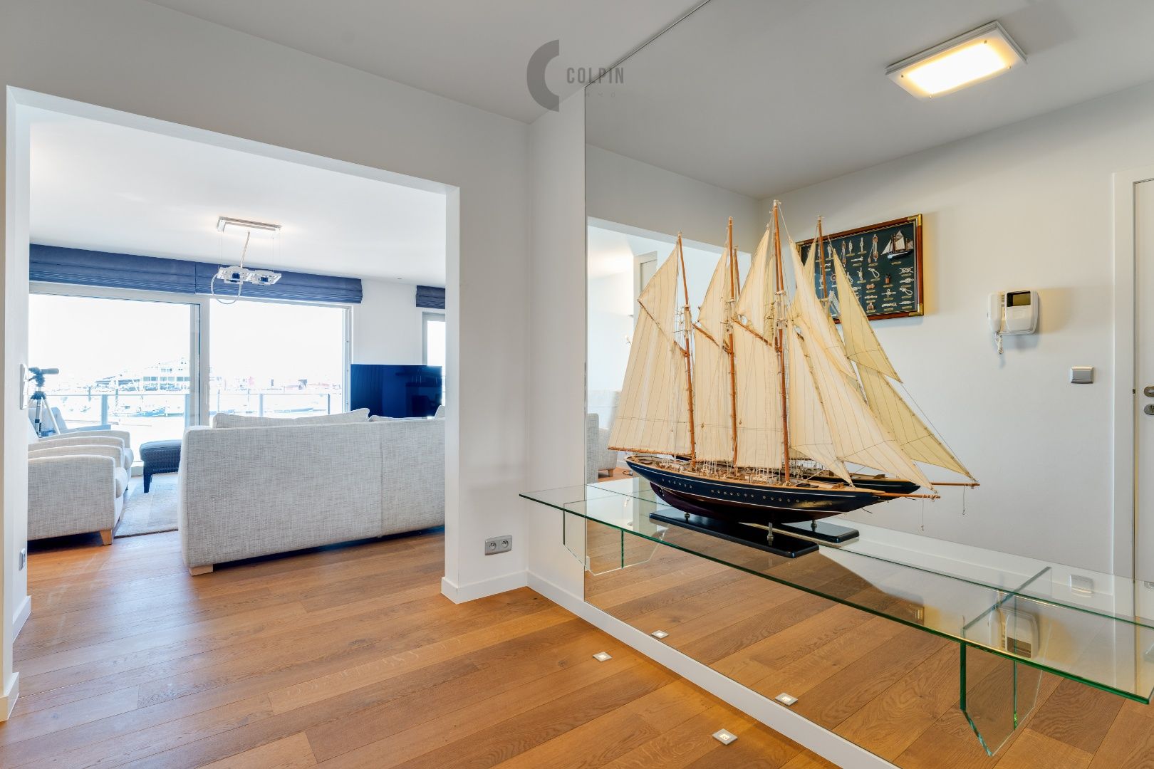 Magnifiek 3 slaapkamer appartement met zicht op de jachthaven in Zeebrugge foto 5