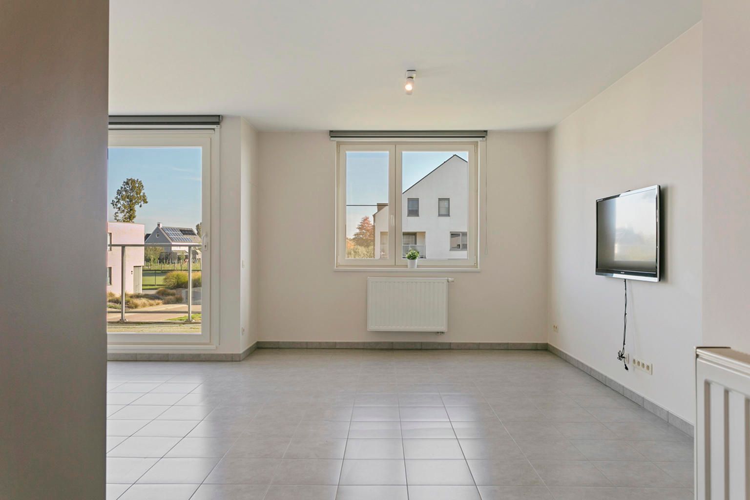 MOOI APPARTEMENT MET 2 SLAAPKAMERS EN GARAGE IN KUMTICH foto 4