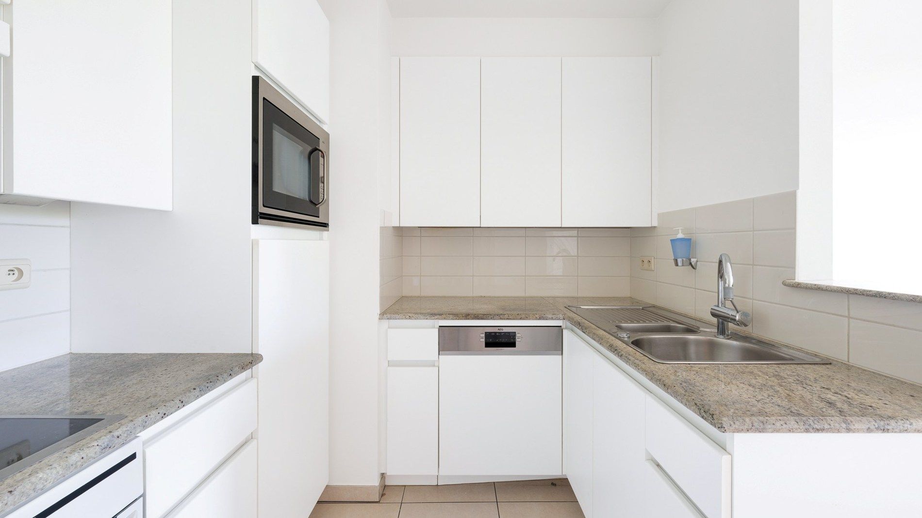 Ruim appartement met 2 slaapkamers te Knokke foto 8