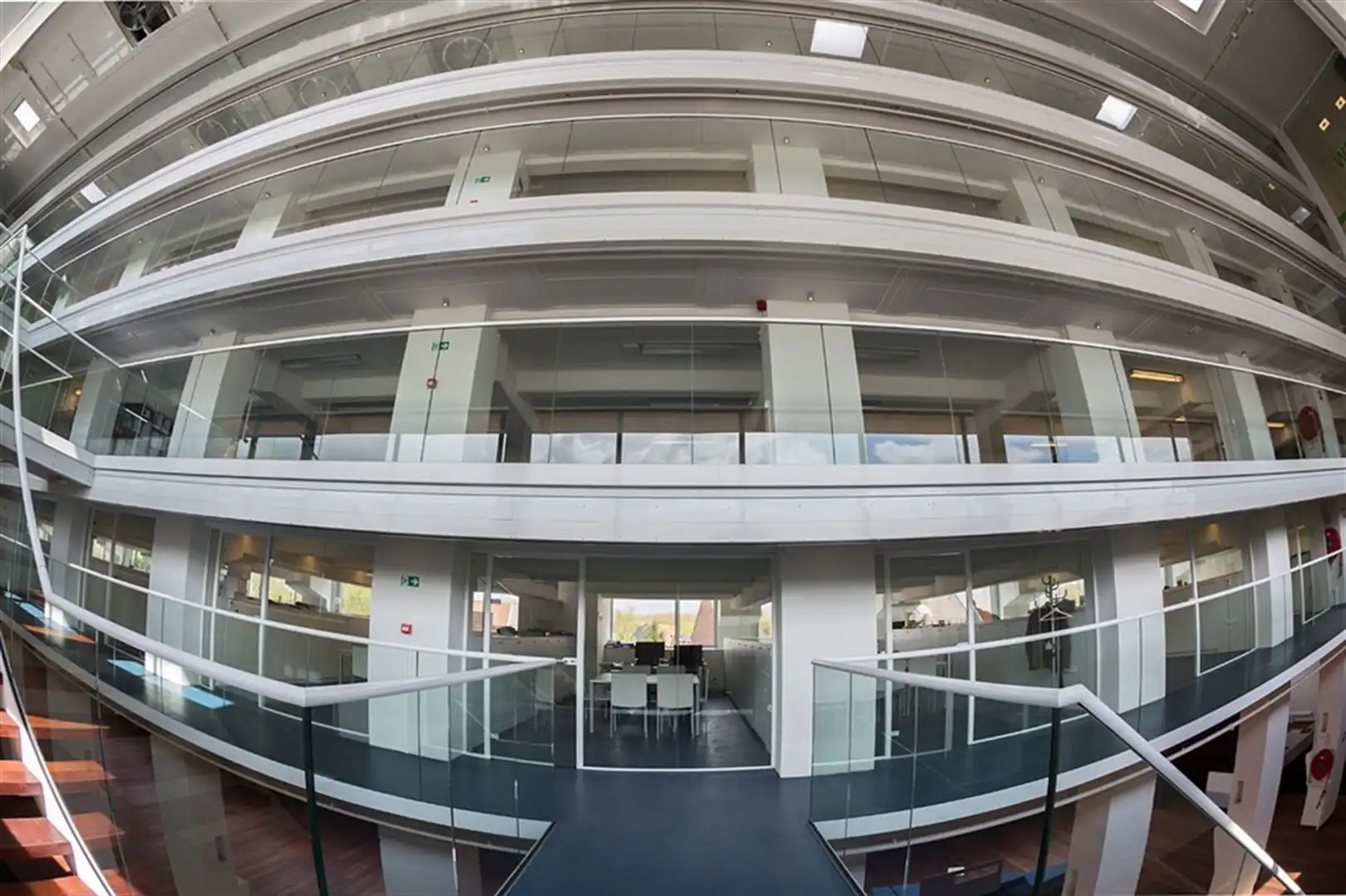 Kantoorgebouw foto 21