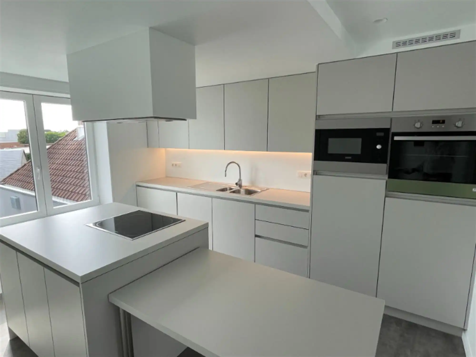 Volledig vernieuwd appartement foto 10