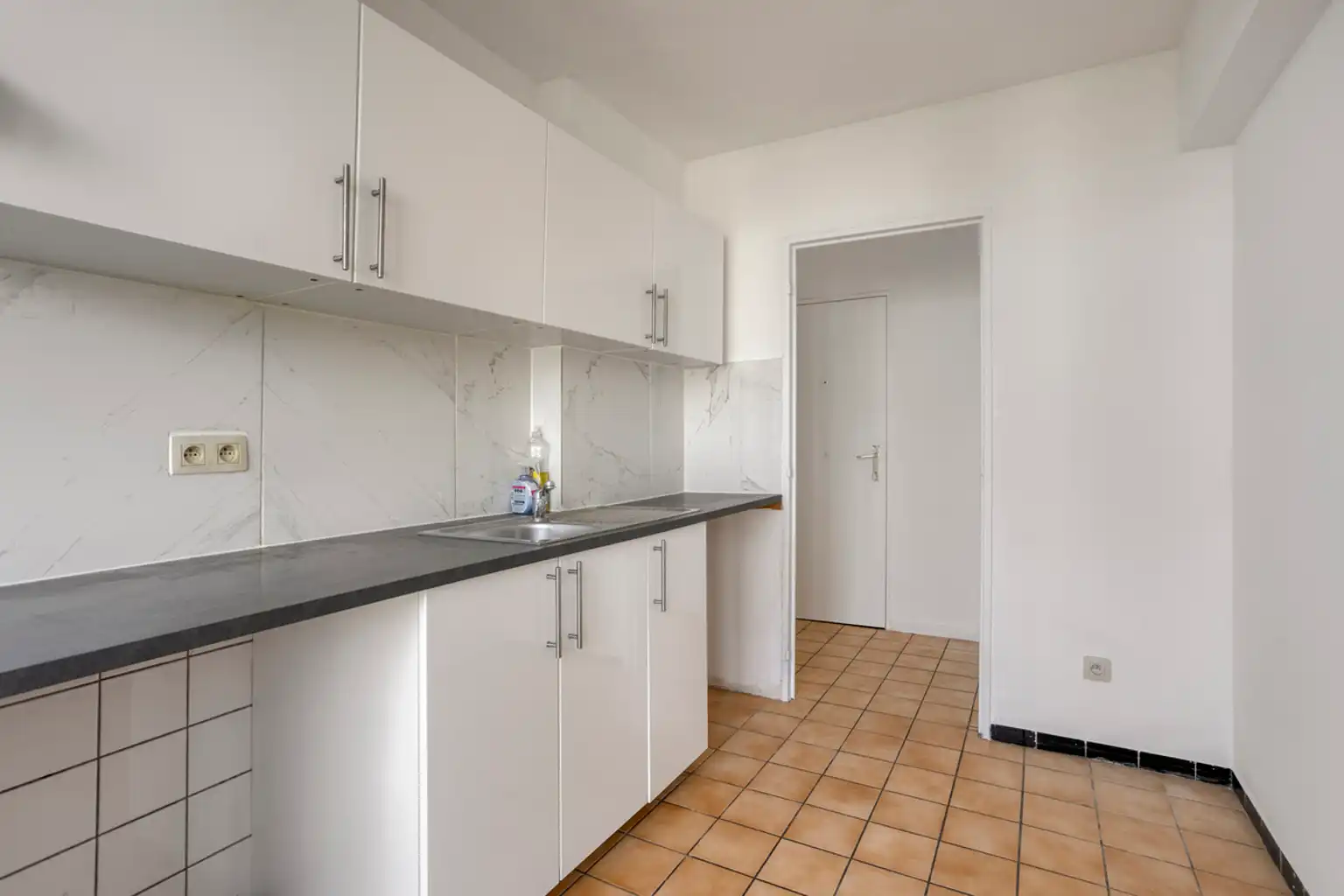 Instapklaar appartement met prachtig uitzicht op het park foto 6