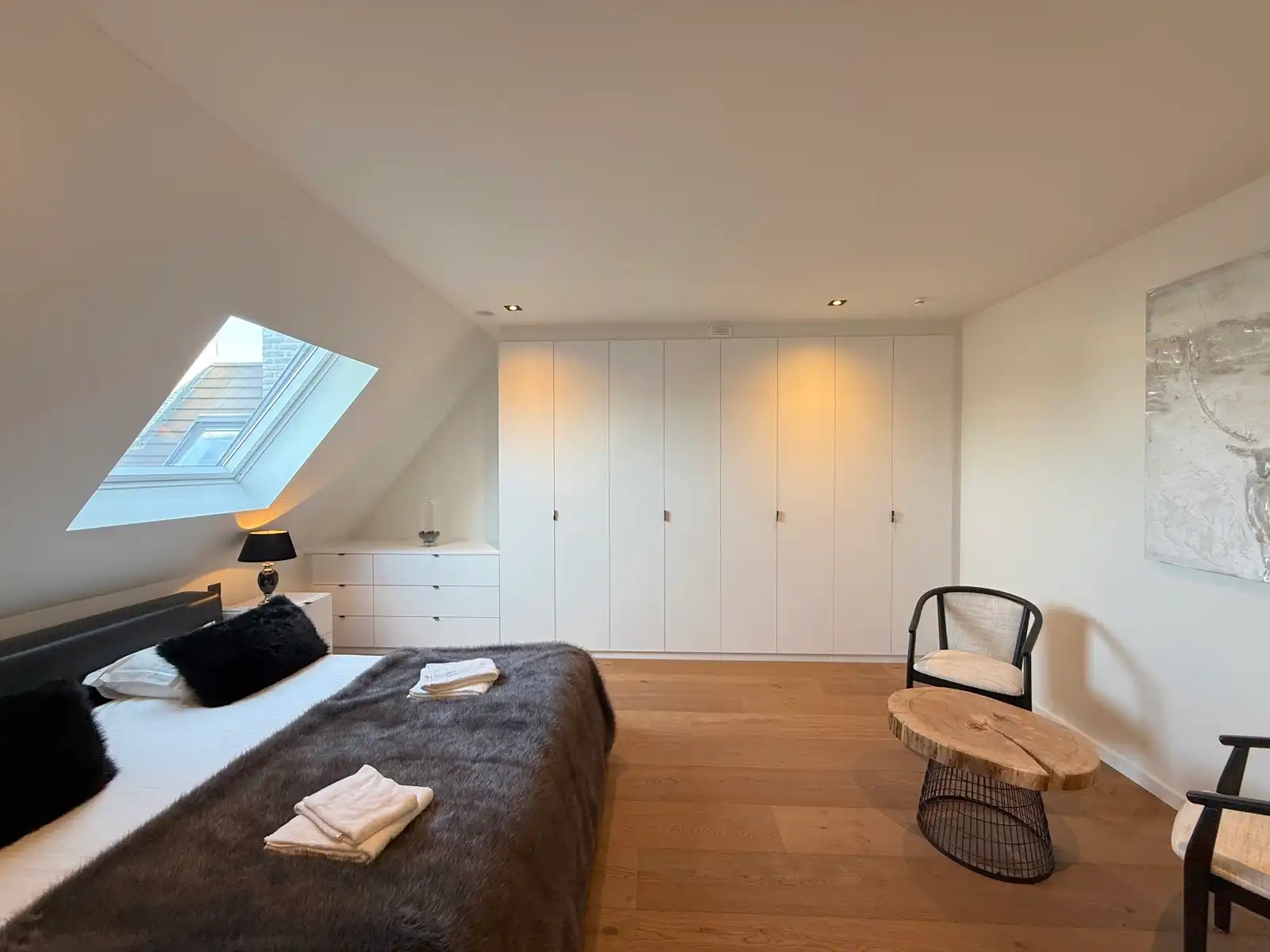 Gemeubeld appartement met 3 slaapkamers, terras en garage foto 25