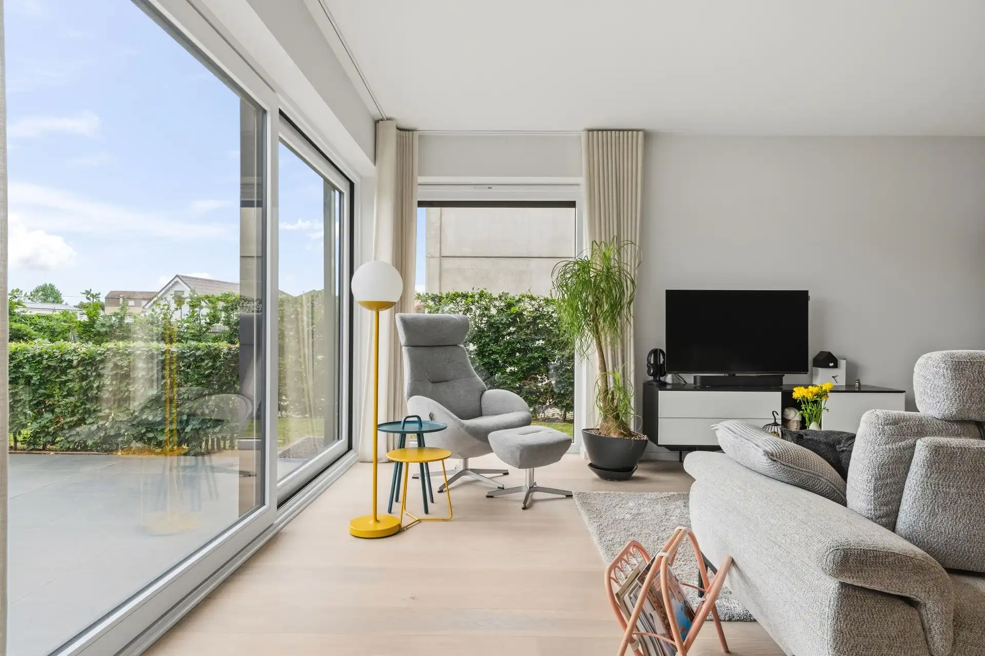 Recent, instapklaar gelijkvloers appartement met prachtige tuin en staanplaats te Berlare foto 7