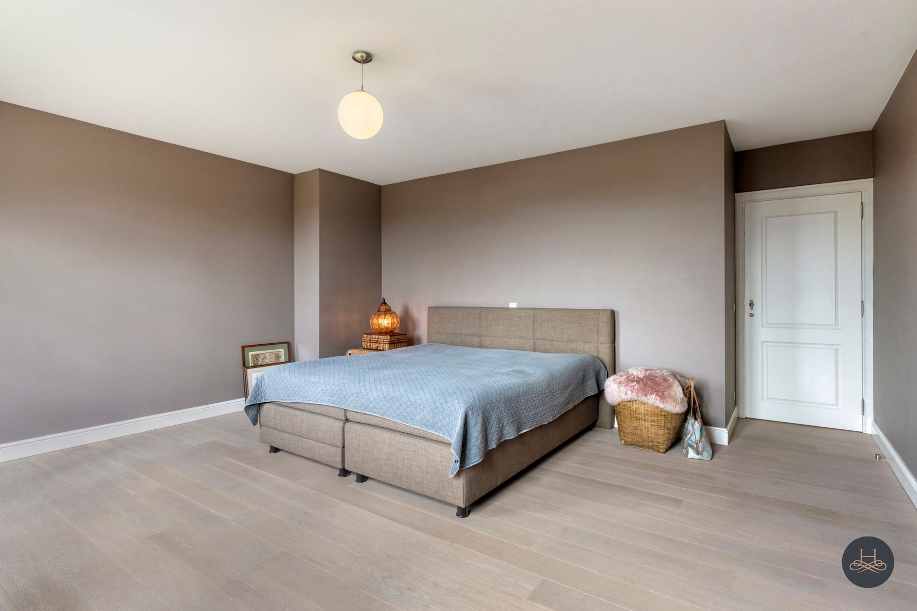 Exclusieve prachtig afgewerkte pastorijwoning met grote tuin foto 36