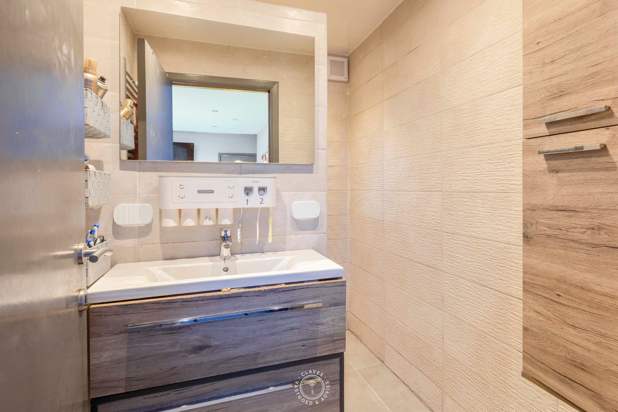 Instapklare woning met zonnige tuin en 4 slaapkamers foto 9