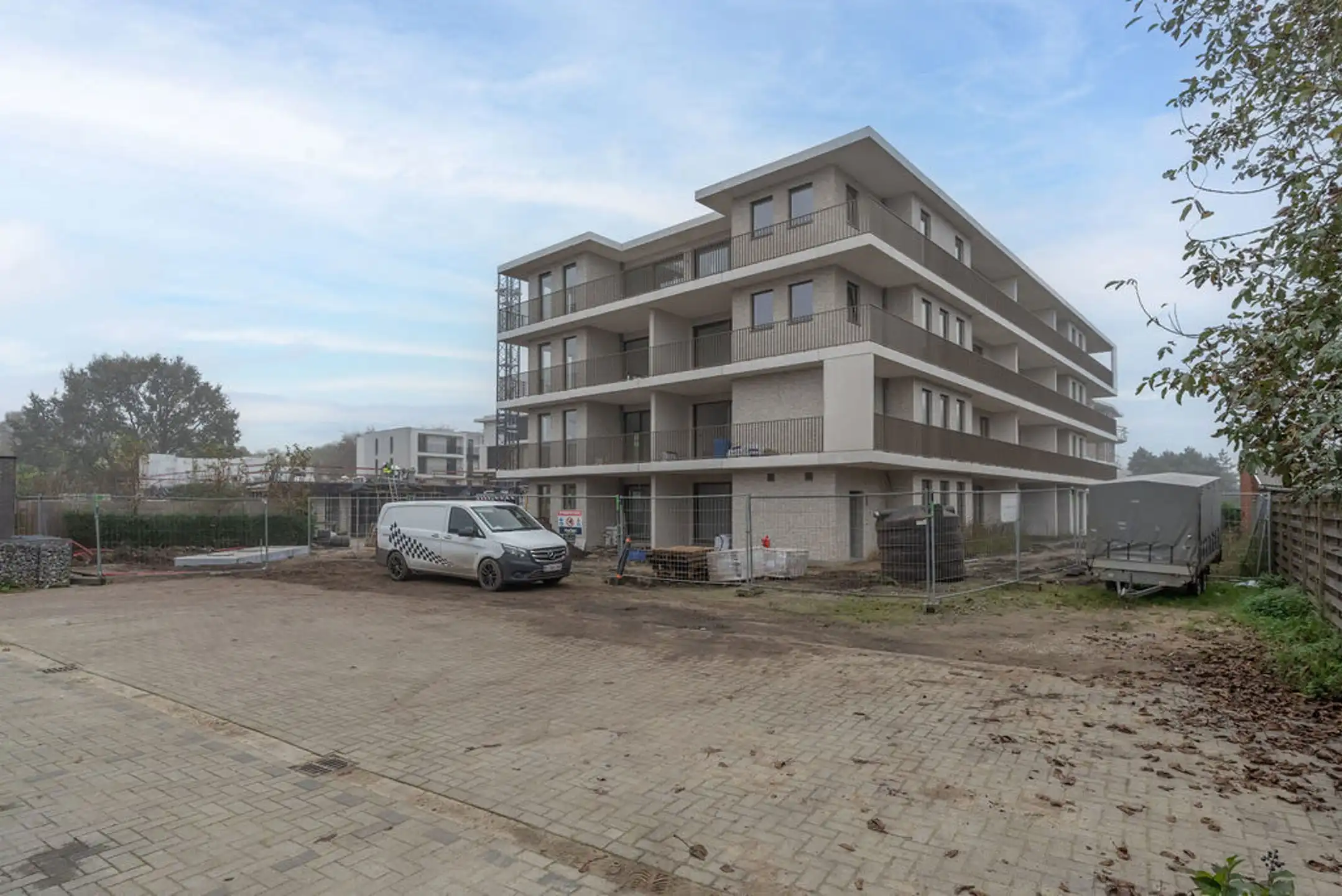 Knap energiezuinig appartement met tof terras foto 37