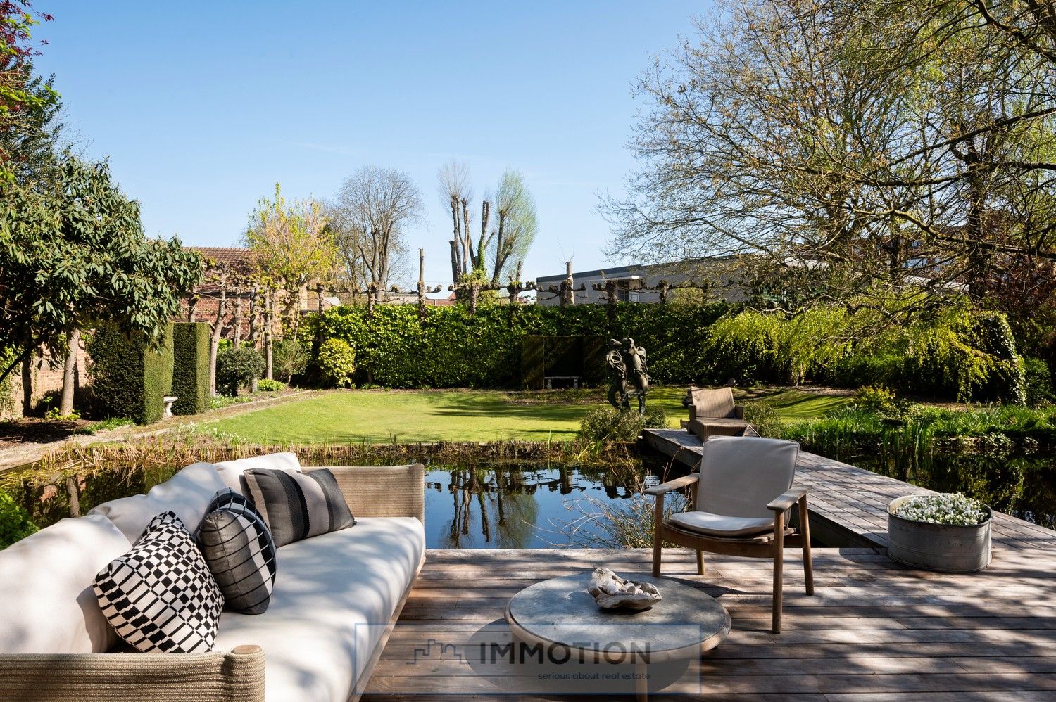 Unieke triplex loft met grote tuin foto 36