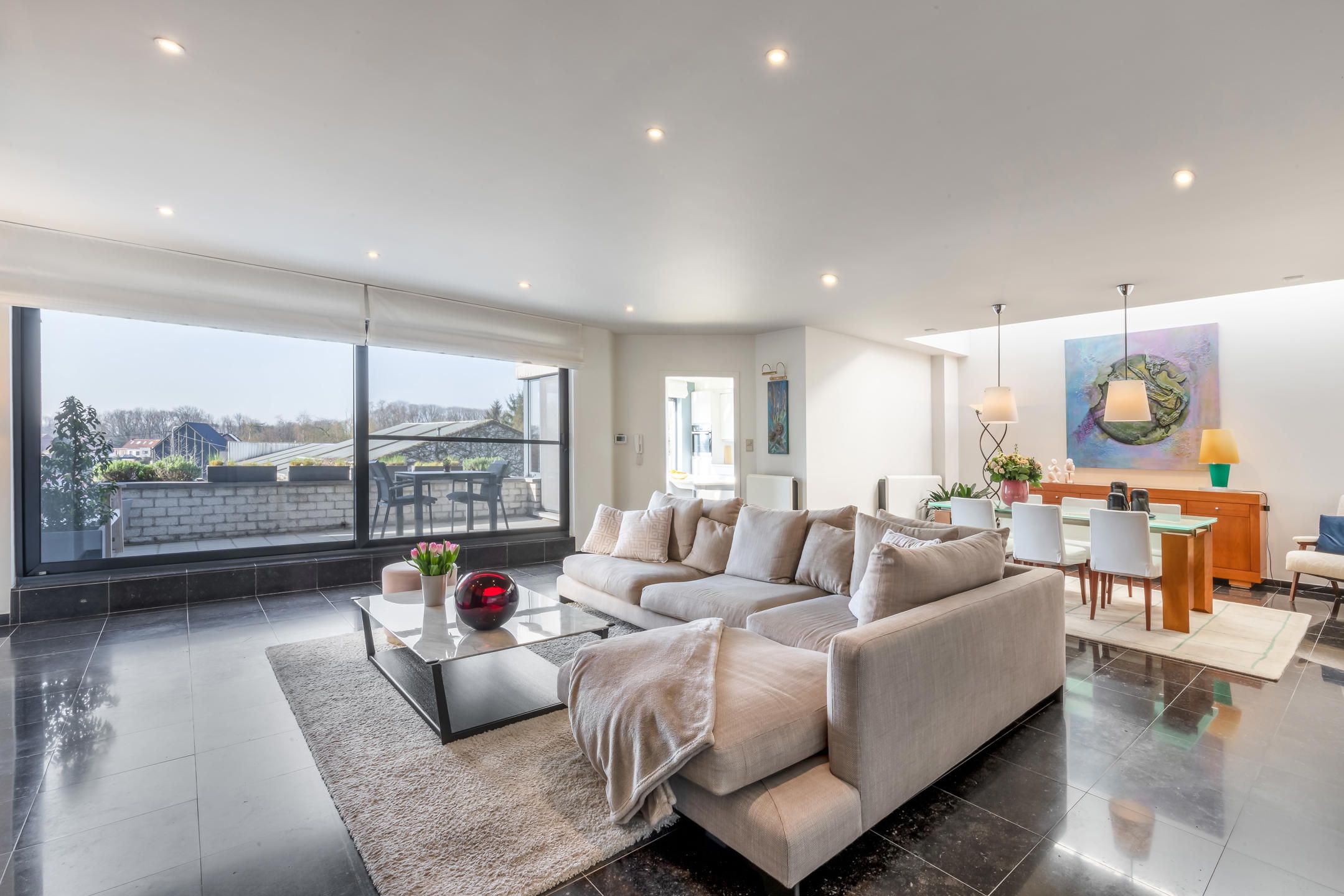 Ruim duplex appartement met terras in centrum Westmalle foto 3