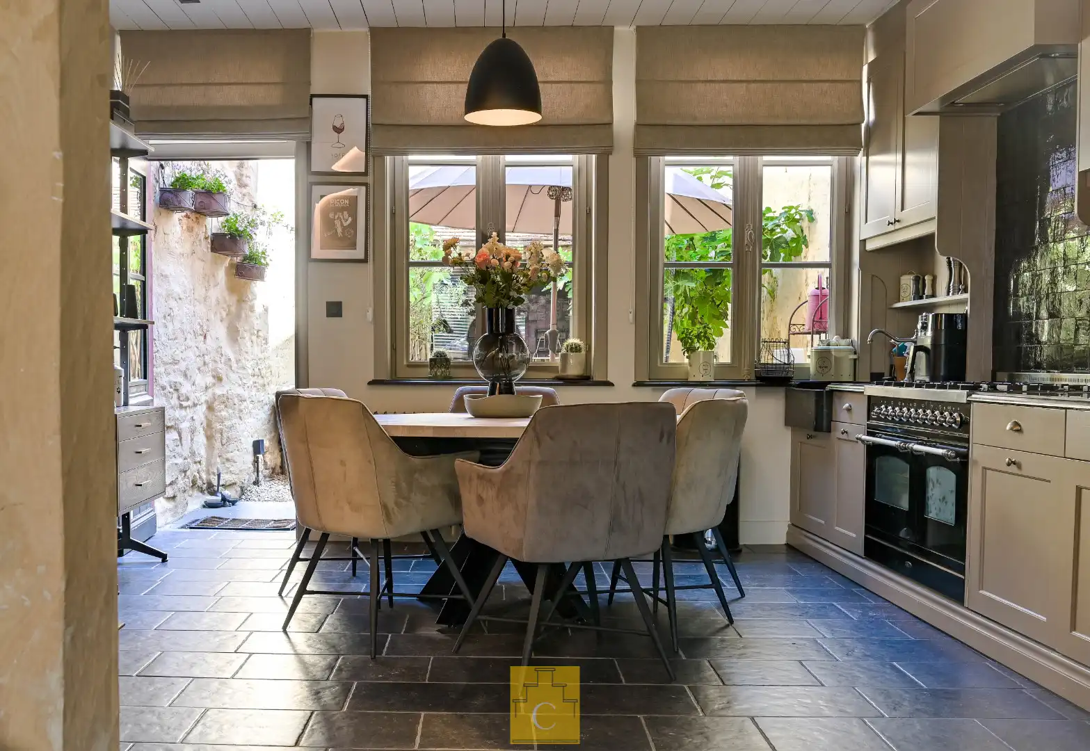 Wonen op een van de meest iconische plekjes van Brugge foto 14