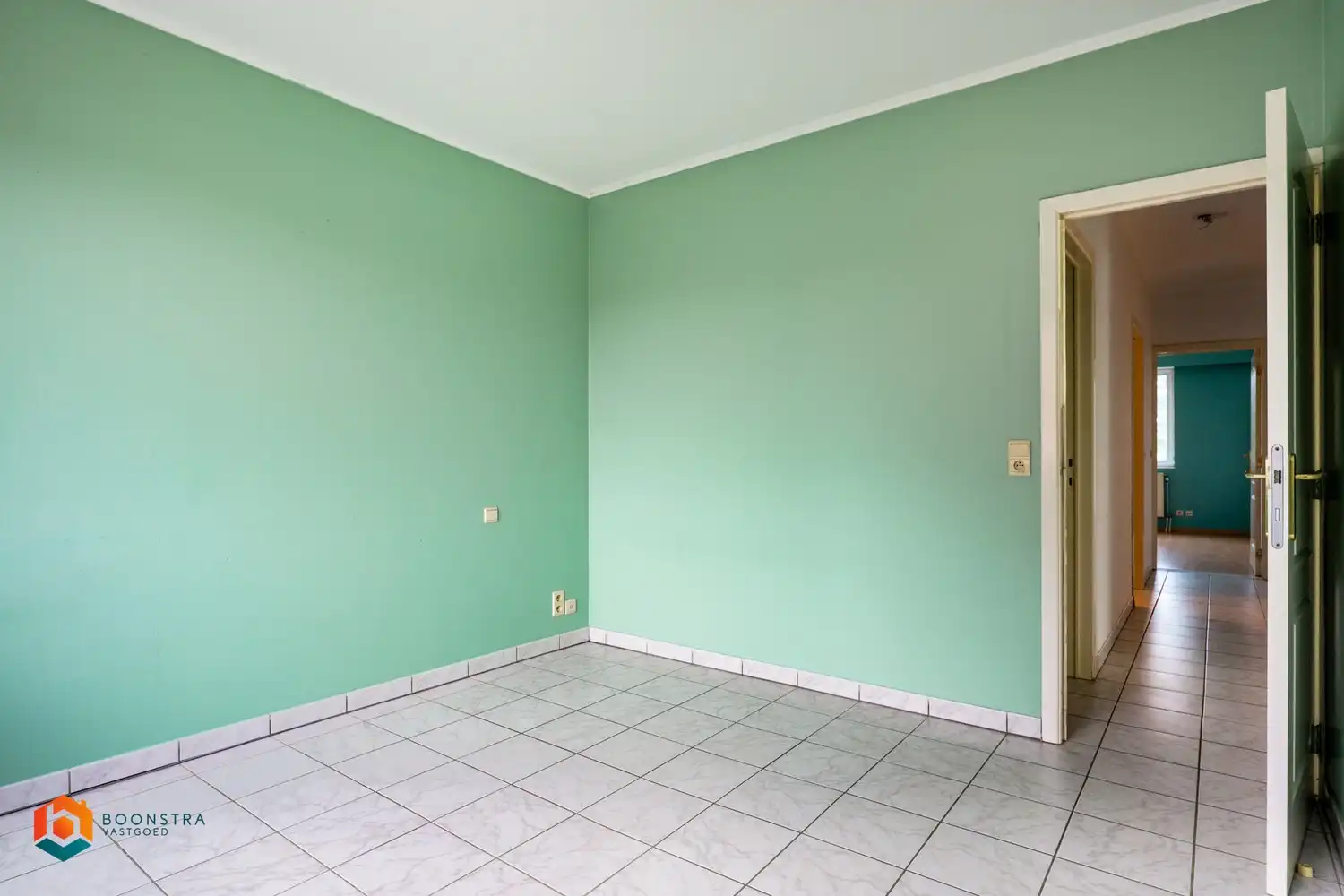 Ruim appartement met 2 slaapkamers en optionele staanplaats met berging foto 12