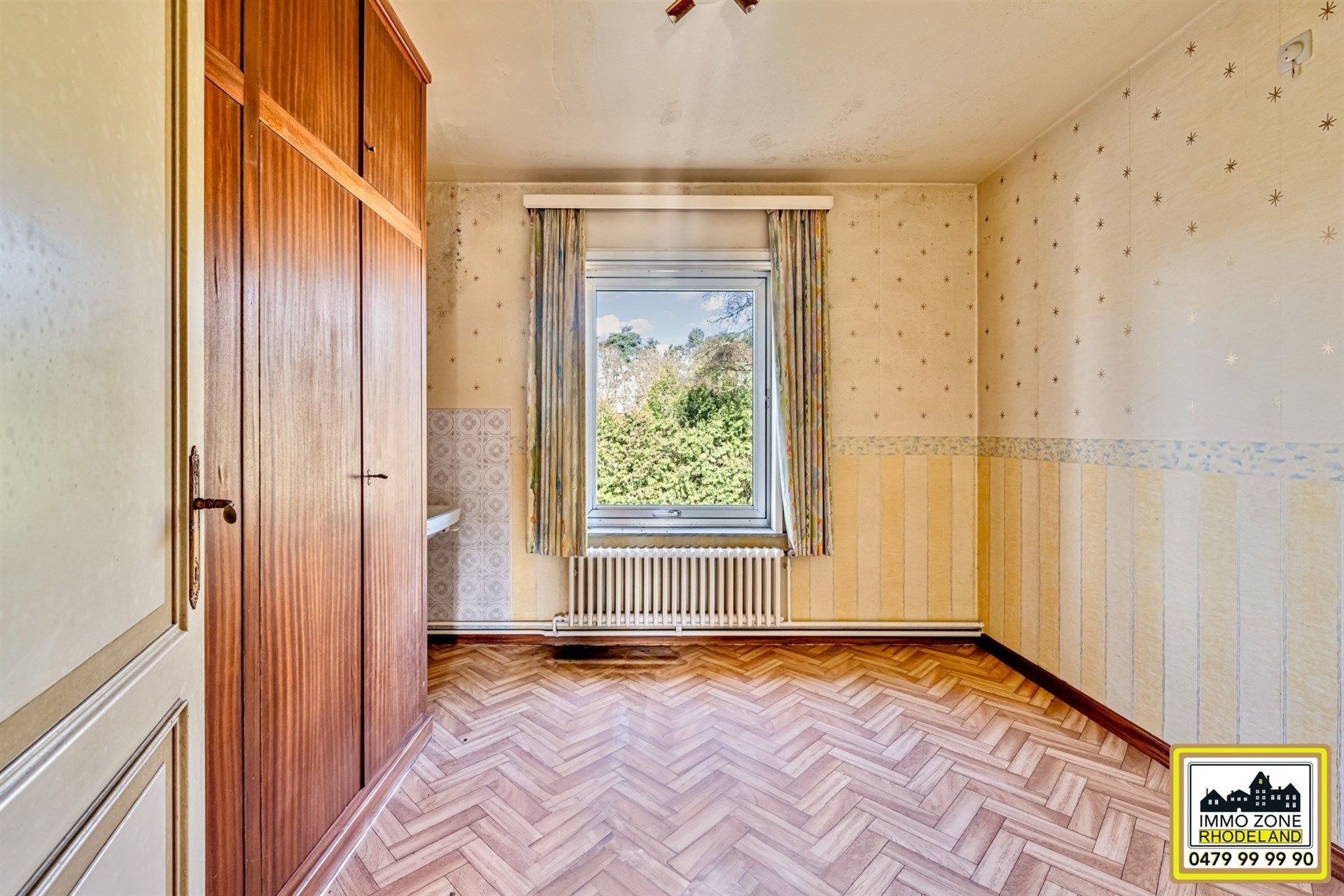 Statige te renoveren notaris woning op groot perceel foto 18