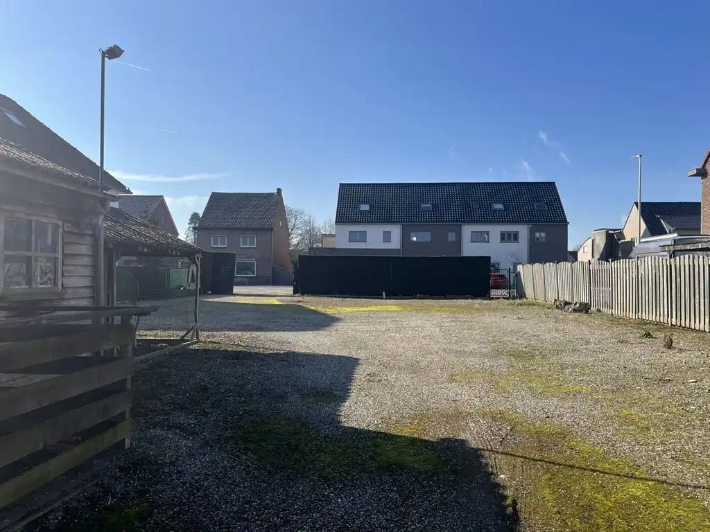 Perceel bouwgrond voor open bebouwing foto 9