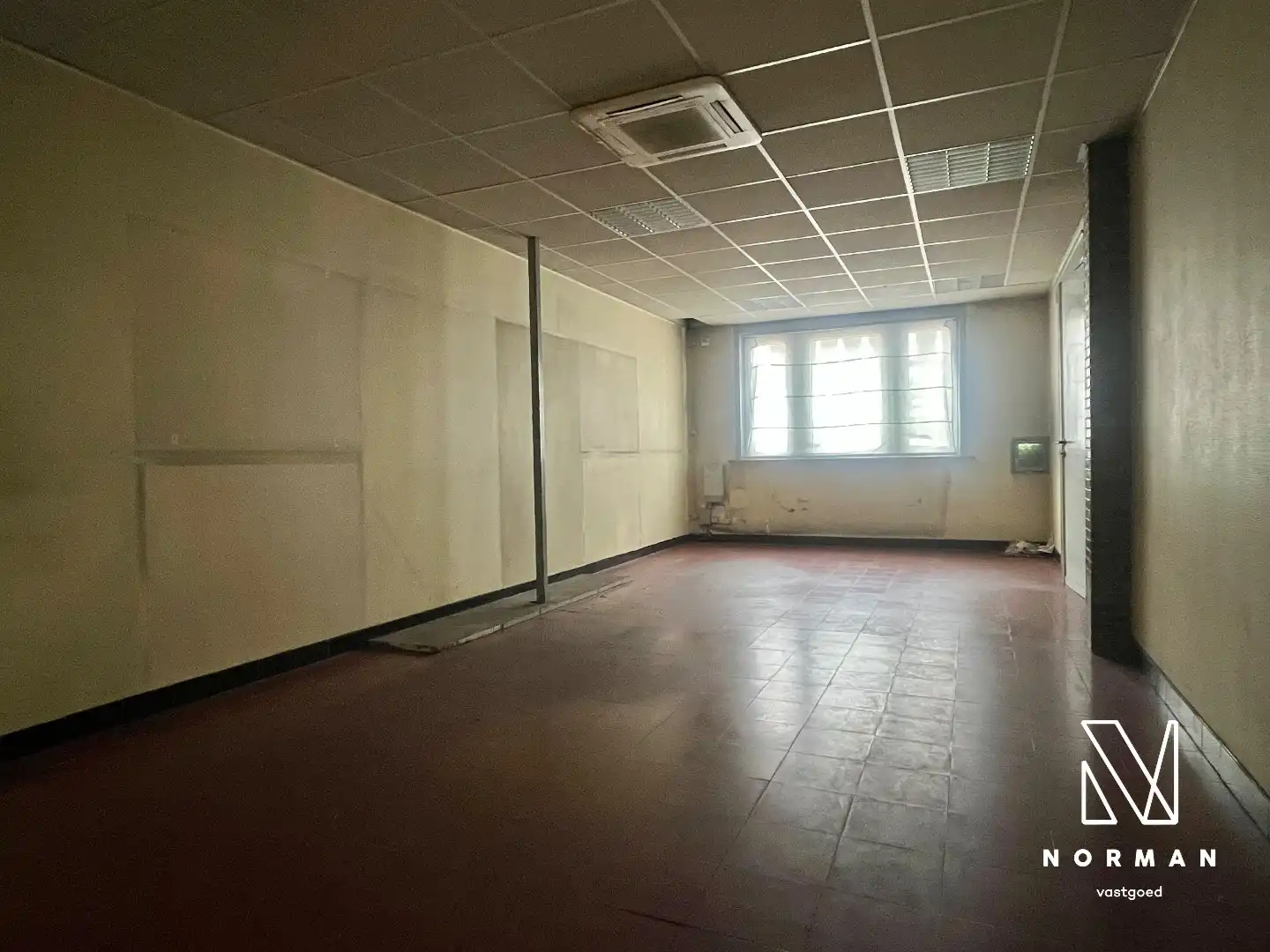 Te renoveren pand te koop in Harelbeke! foto 5