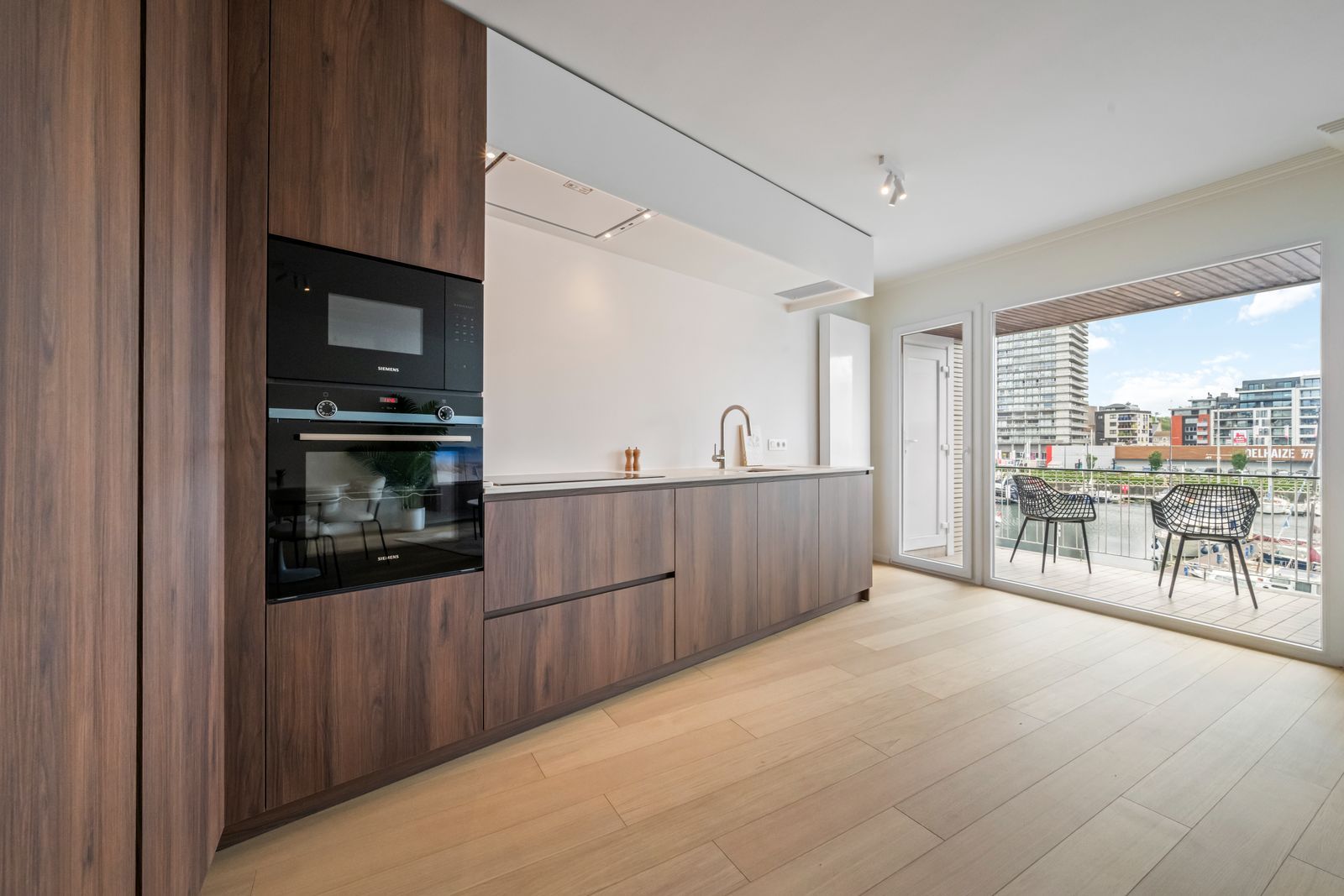 Zonnig appartement met open zicht op jachthaven. (2-slpk) foto 8