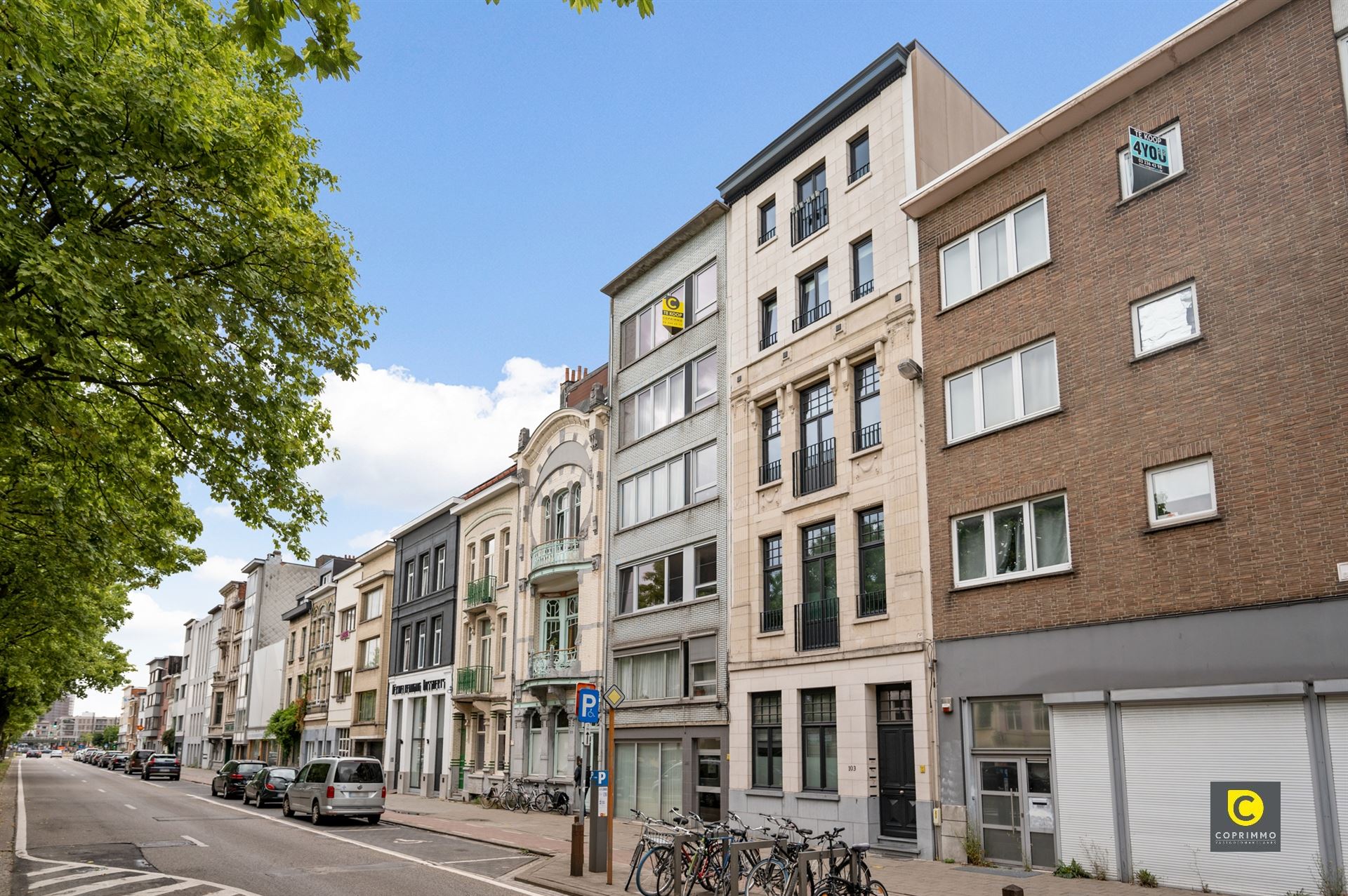 2 slaapkamer appartement vlakbij het Rivierenhof! foto 12